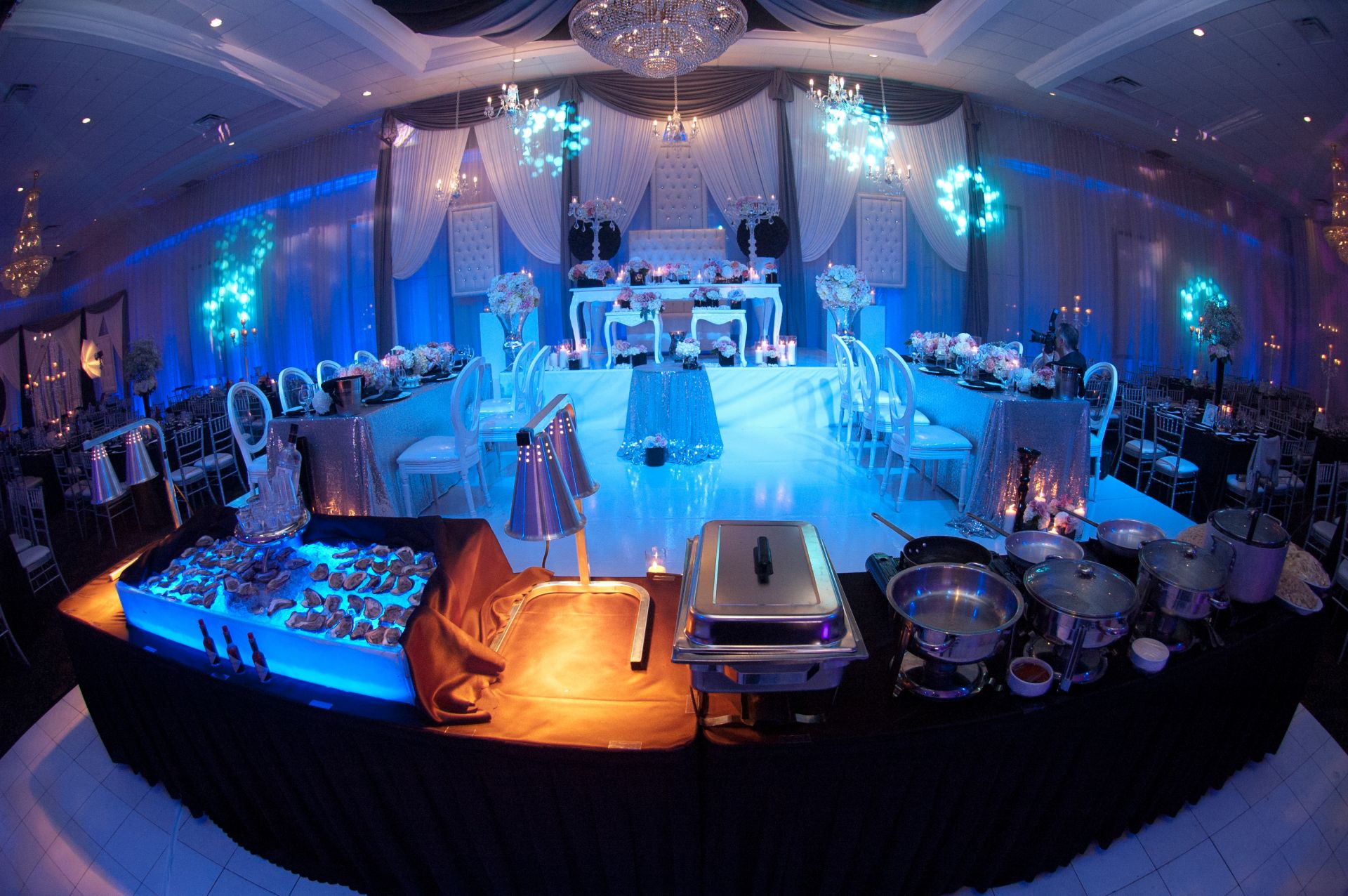 Salle de Congres Embassy Plaza – Laval – seminar venue, main view