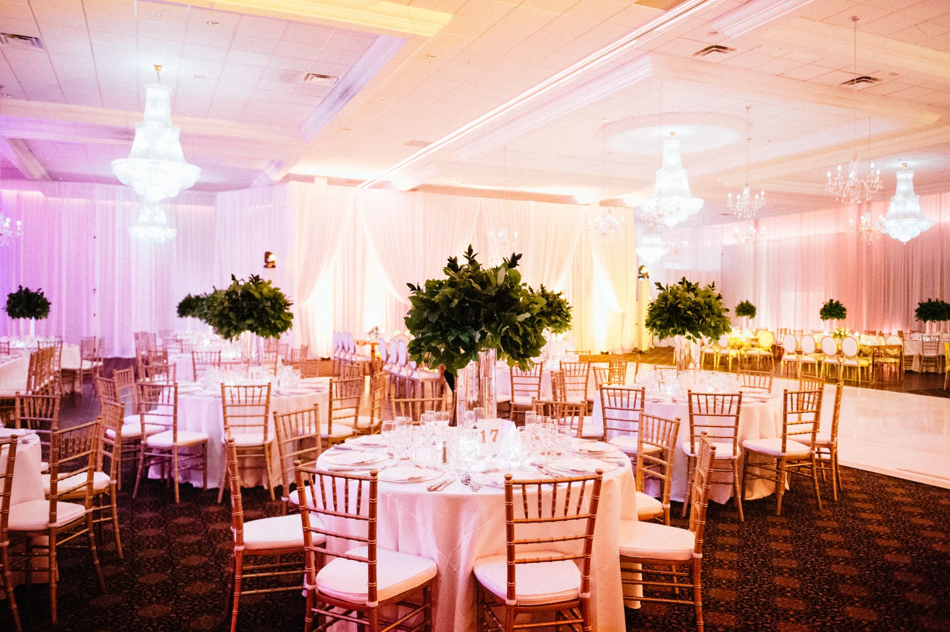 Salle de Congres Embassy Plaza – photo 19, Laval