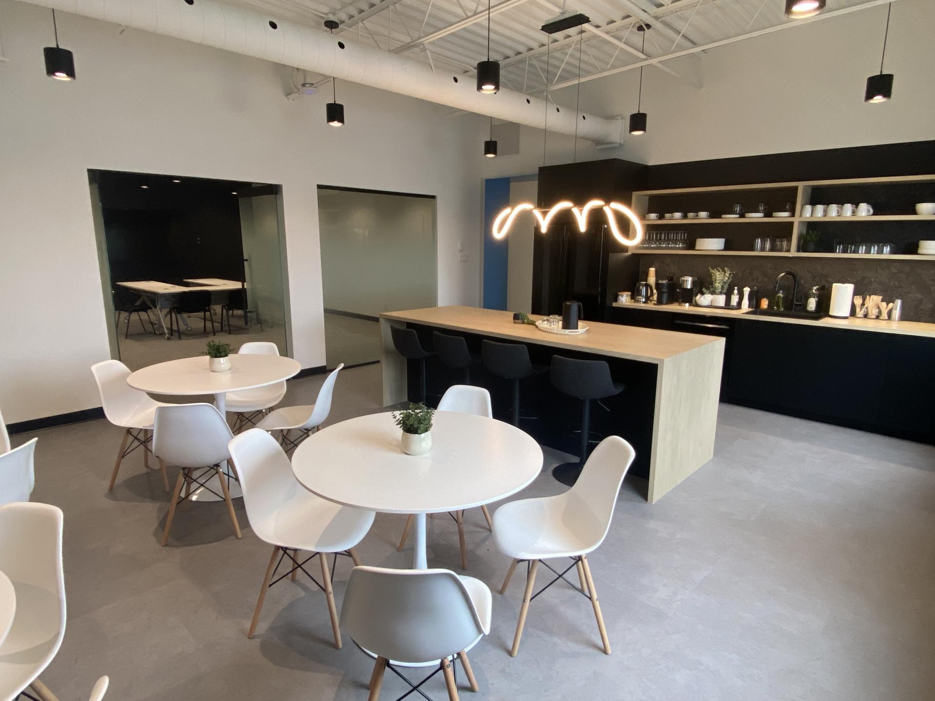 Le Hub 288 – photo 4, Laval