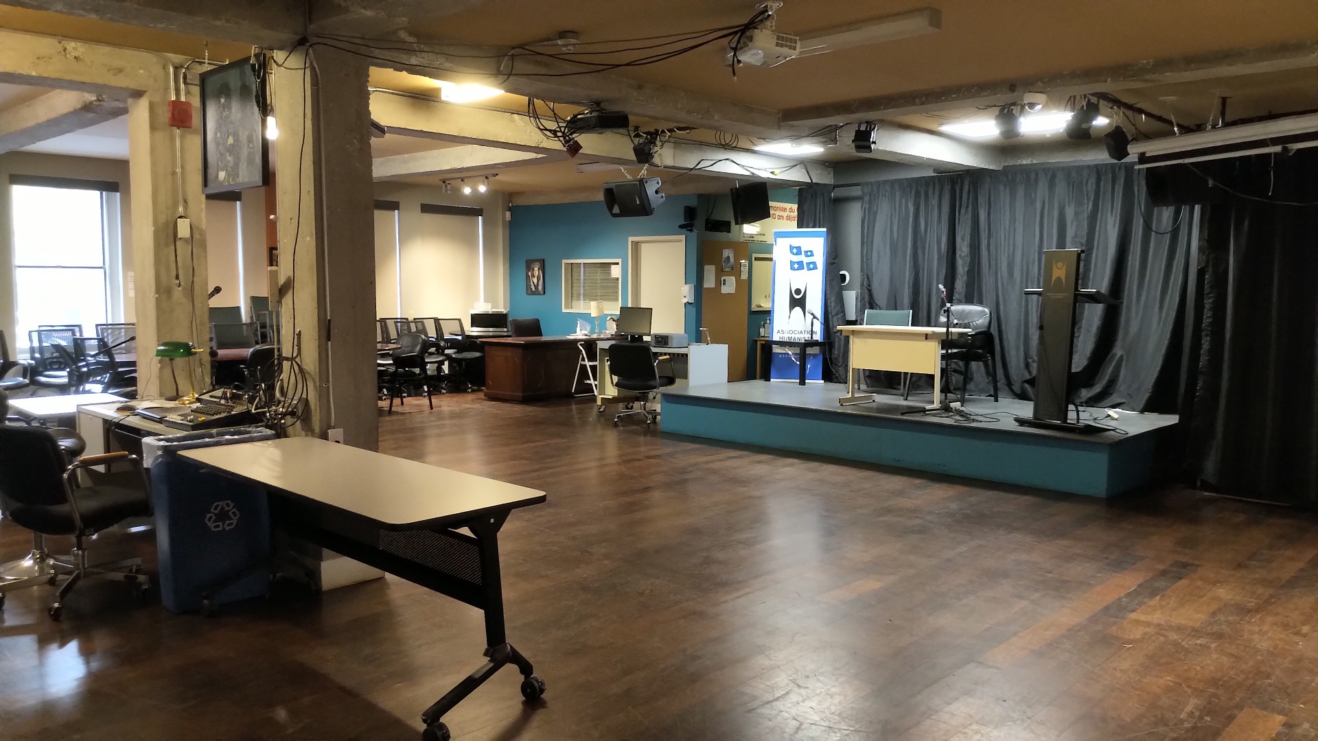 FONDATION HUMANISTE DU QUÉBEC – Montréal, Le Plateau-Mont-Royal – seminar venue, main view