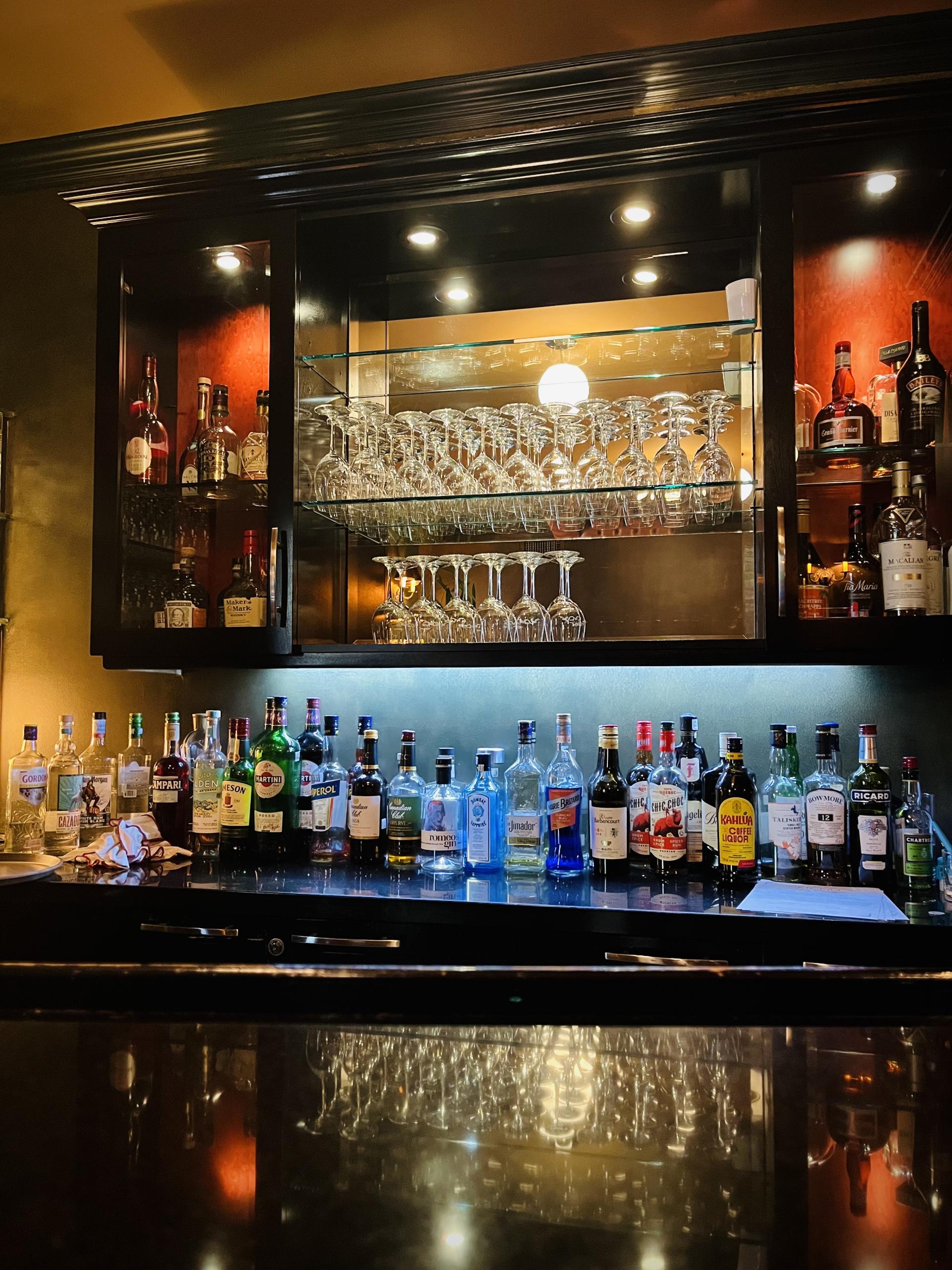 Au Petit Extra – photo 6, Montréal