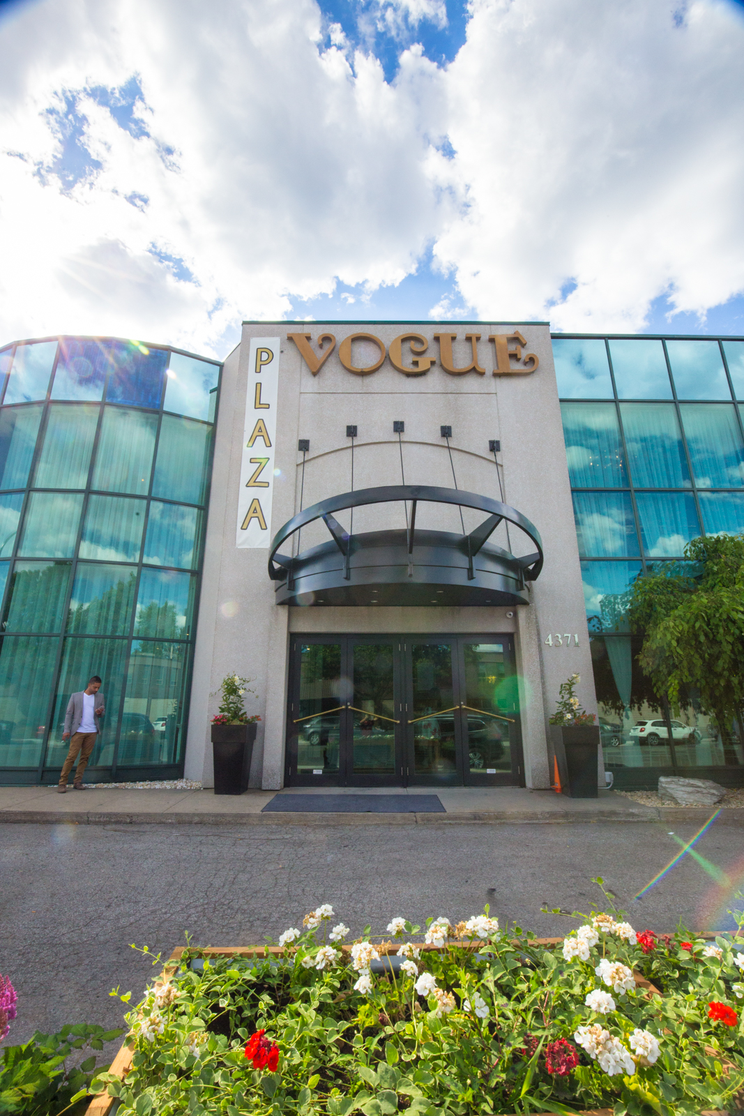 PLAZA VOGUE – photo 7, Montréal, Saint-Léonard