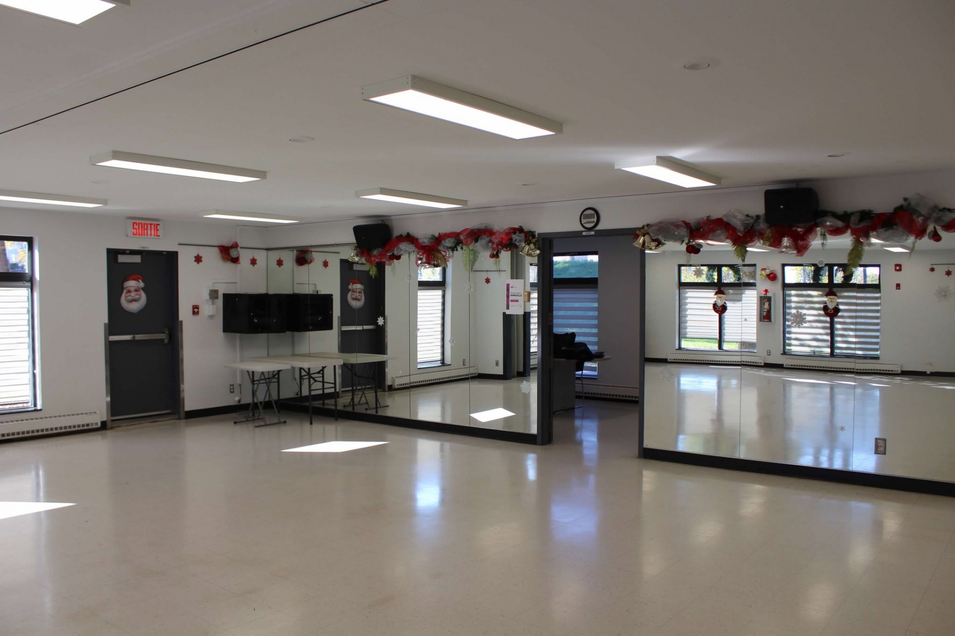 Corporation des loisirs Bourg-Royal inc. – Québec – seminar venue, main view