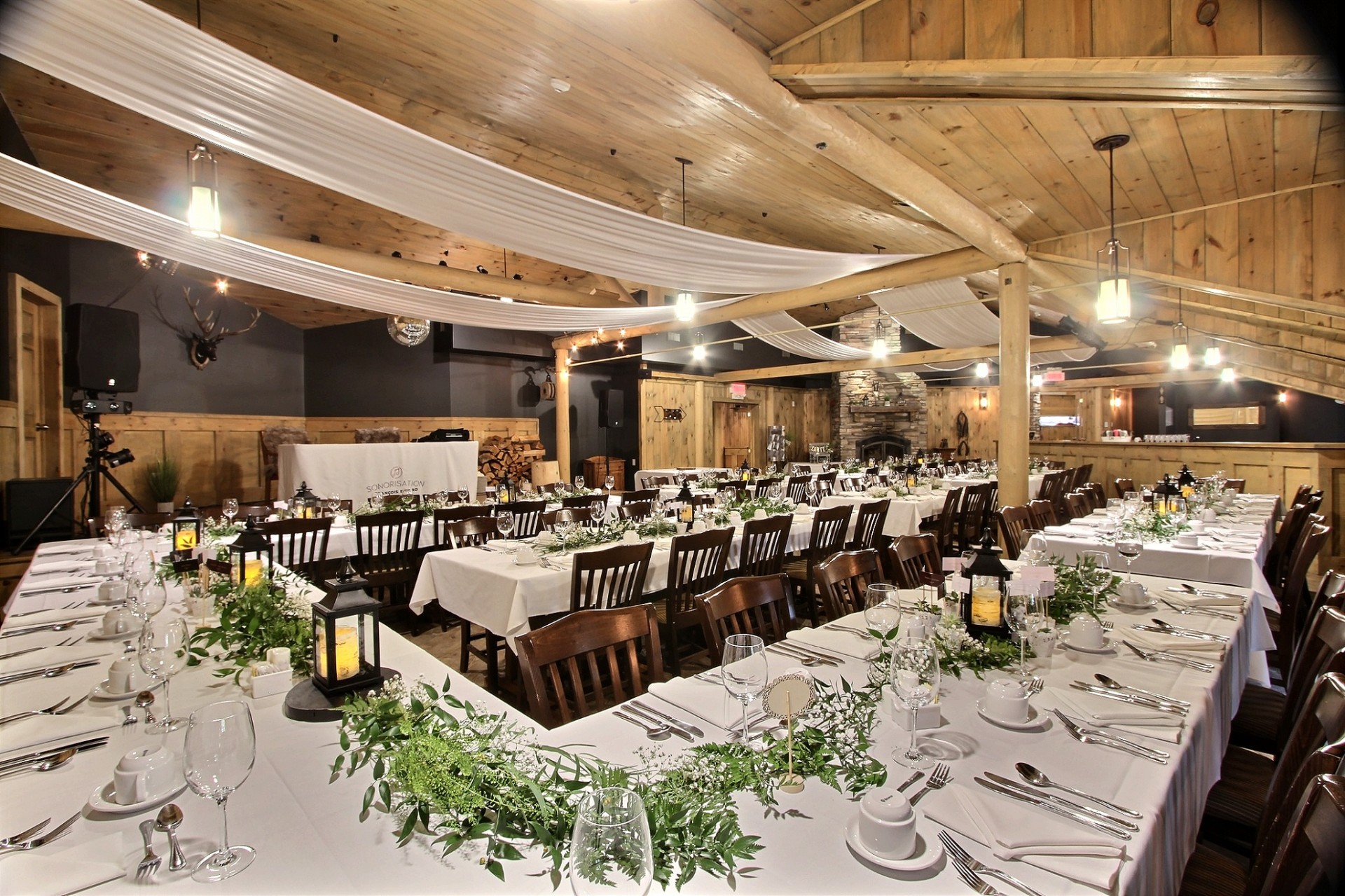 Au Chalet En Bois Rond – Sainte-Christine-d'Auvergne – seminar venue, main view