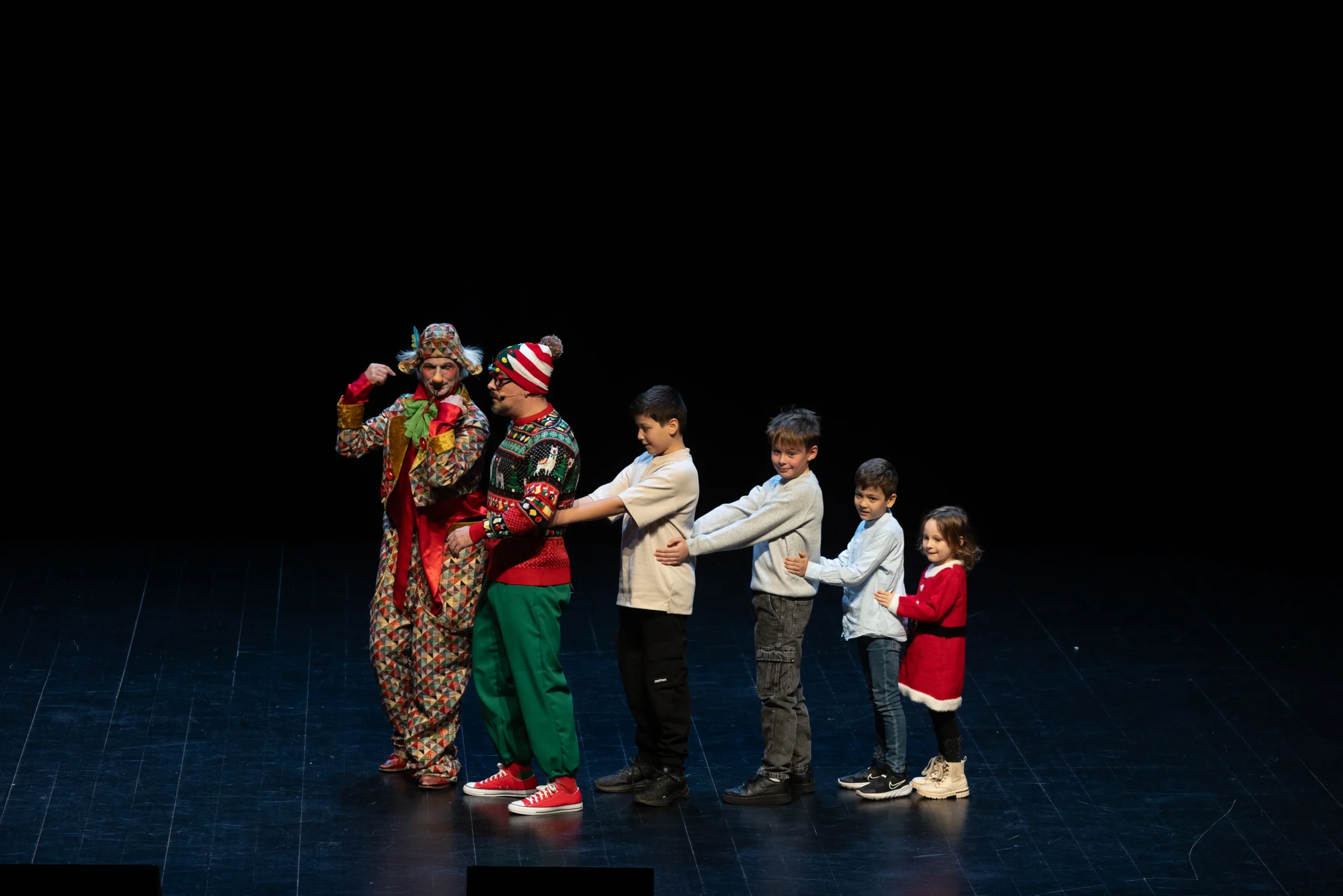 Animation photobooth animation pour enfants Montréal Quartier des spectacles · INNOV'events