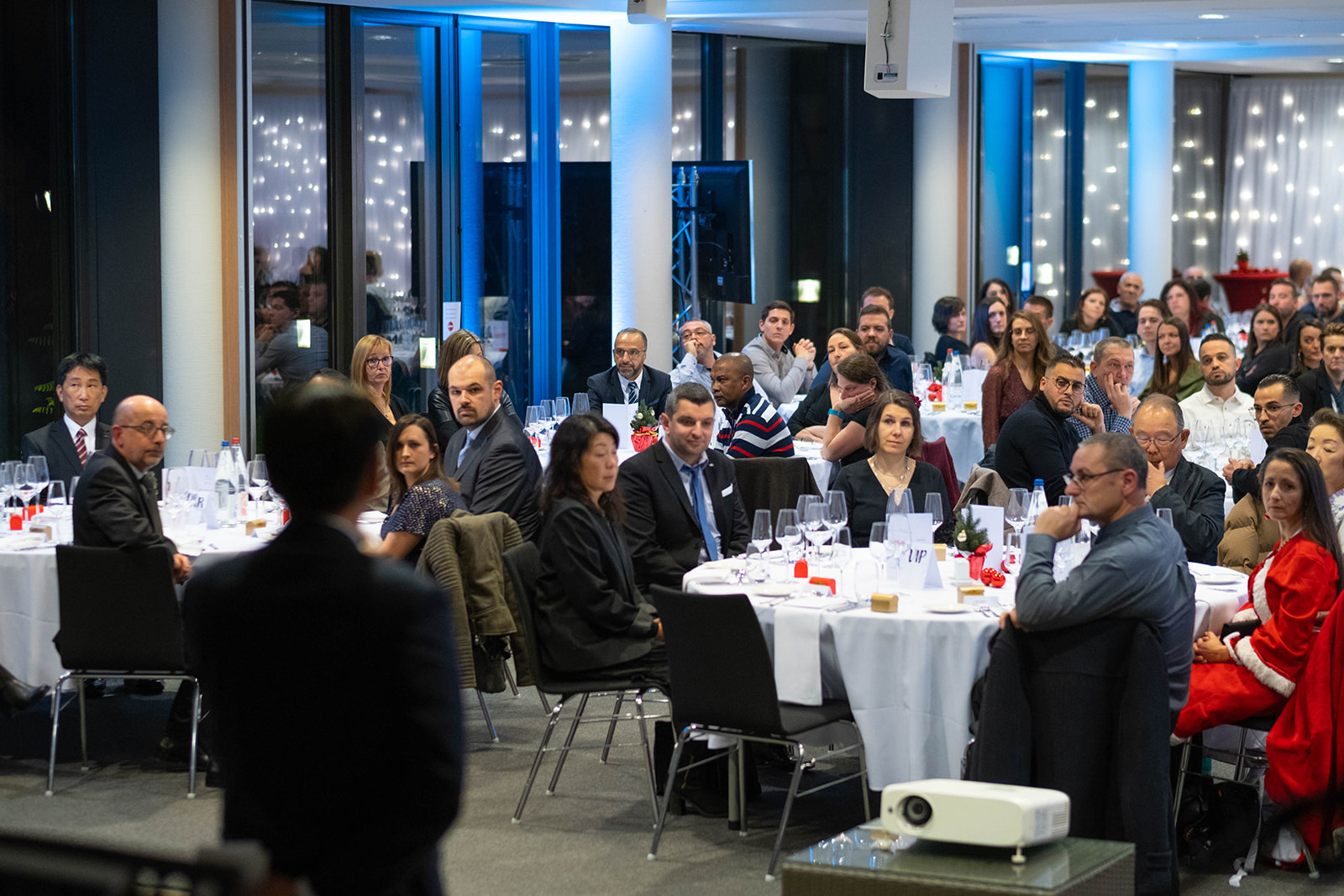 Post-AGM networking in Montreal Vieux-Port terrace in the evening · INNOV'events
