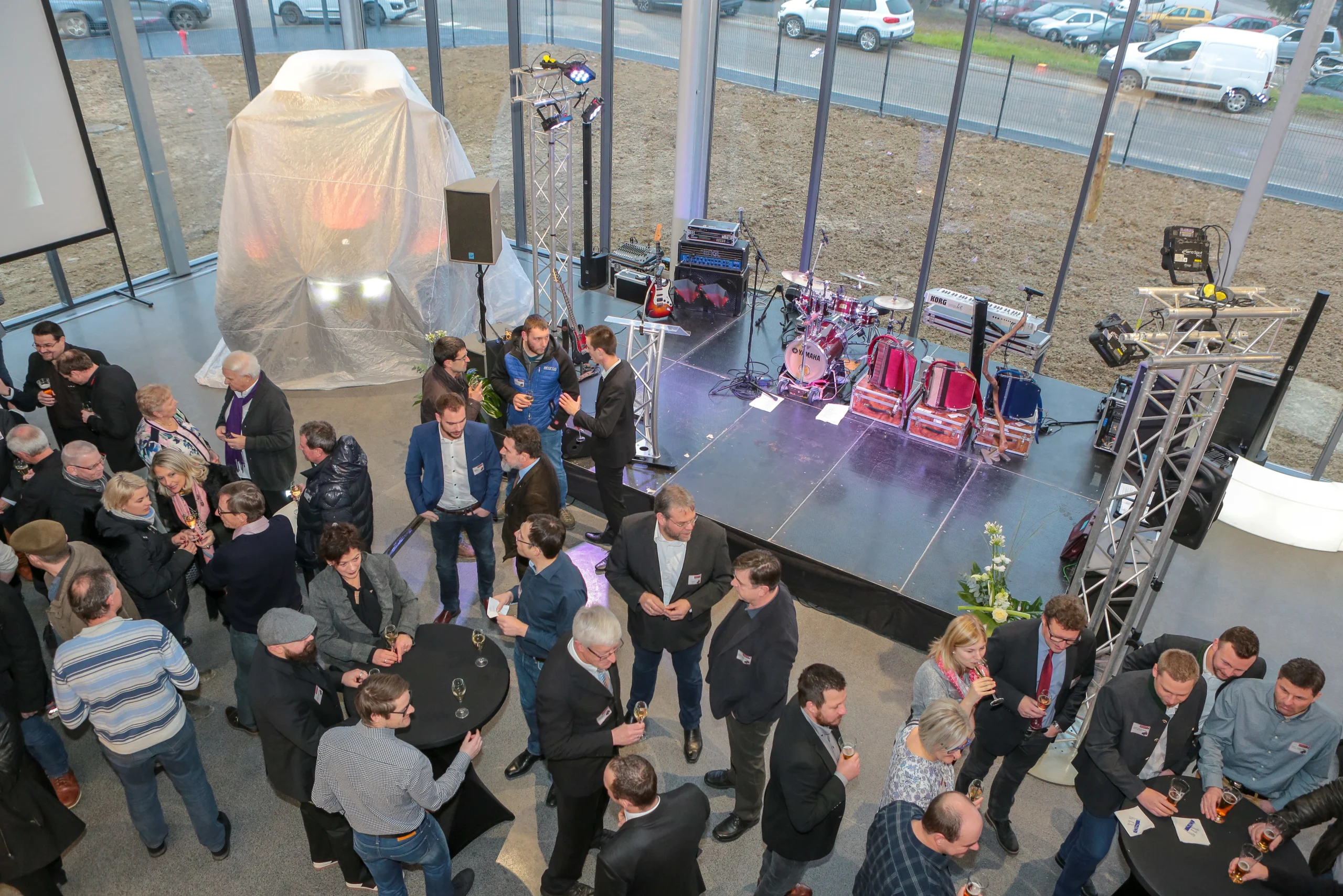 Launch cocktail networking event Quebec Port de Québec brand scenography · INNOV'events