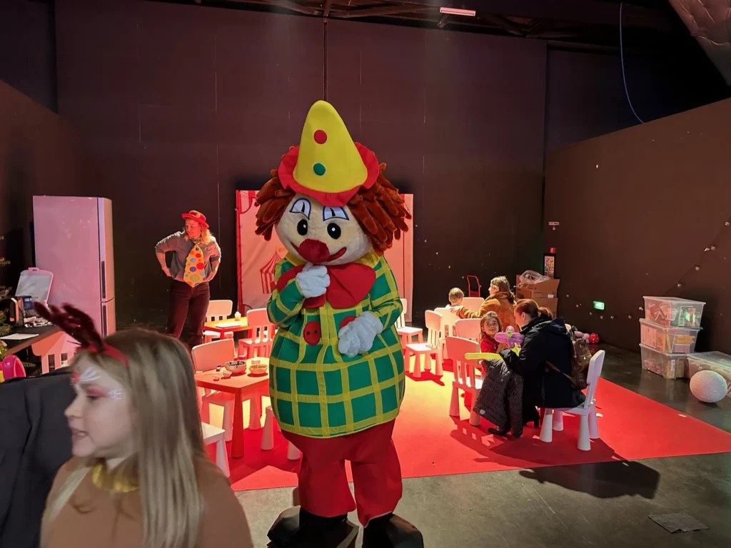 Plan a corporate children&rsquo;s entertainment event in Montreal.