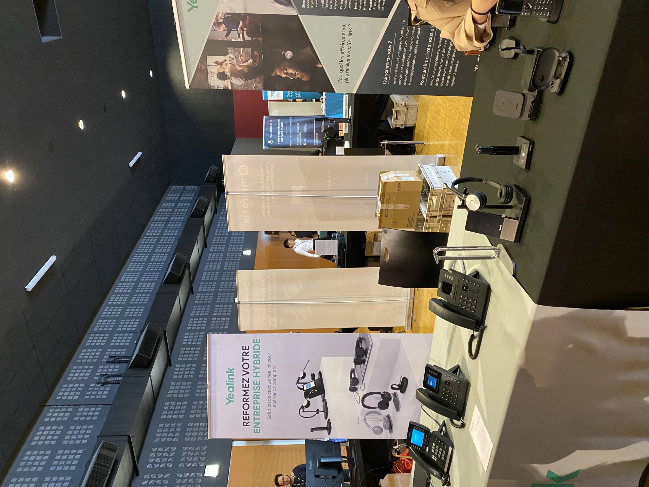 Booth experience in Quebec, presenters at the Palais des congrès de Montréal · INNOV'events