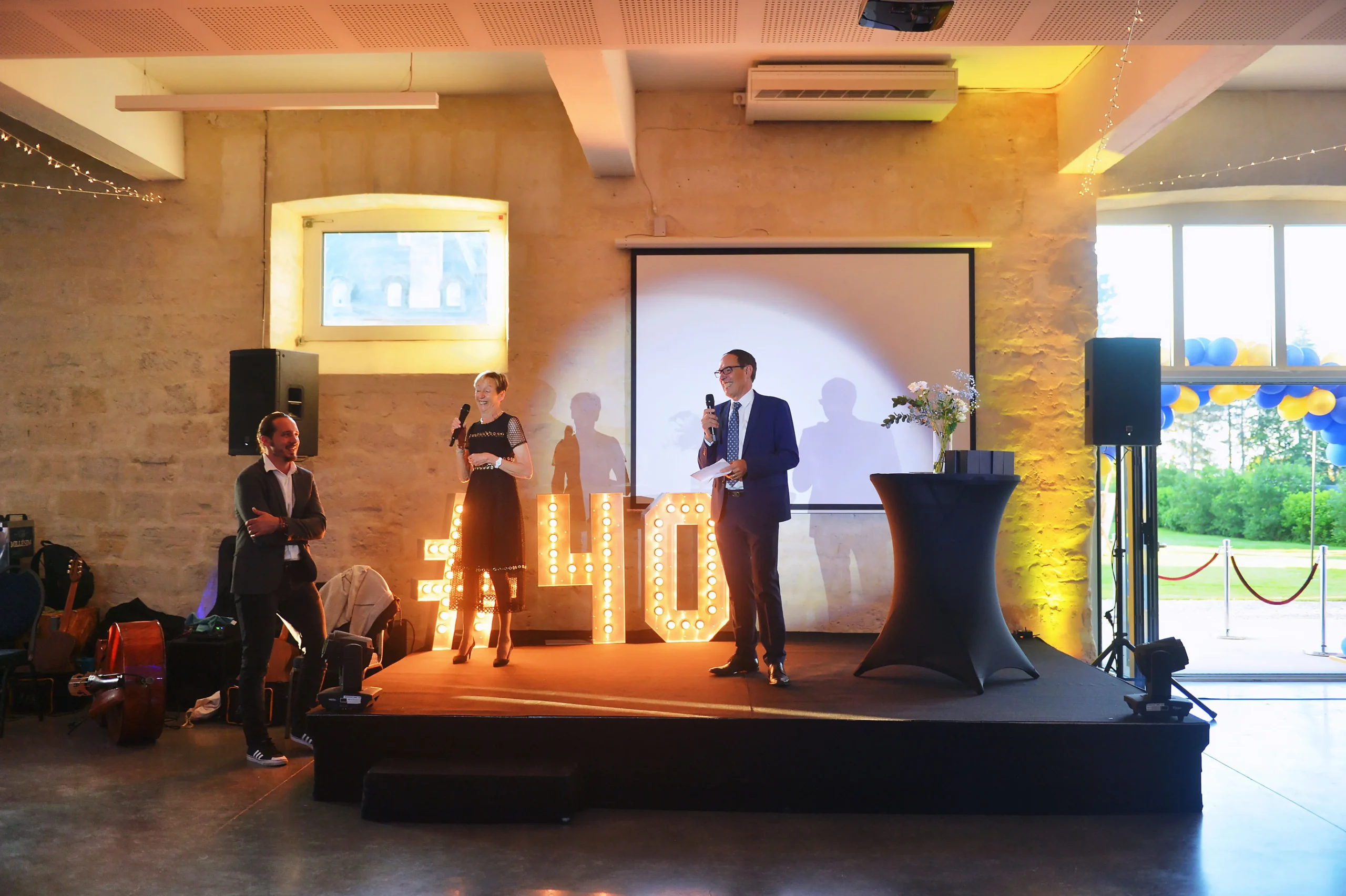Themed environment furniture event décor Laval corporate evening · INNOV'events