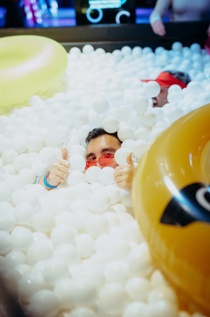 Plan a corporate ball pit event in Quebec.