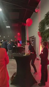 Groupe de professionnels cocktail réseautage Trois-Rivières Centre des congrès · INNOV'events