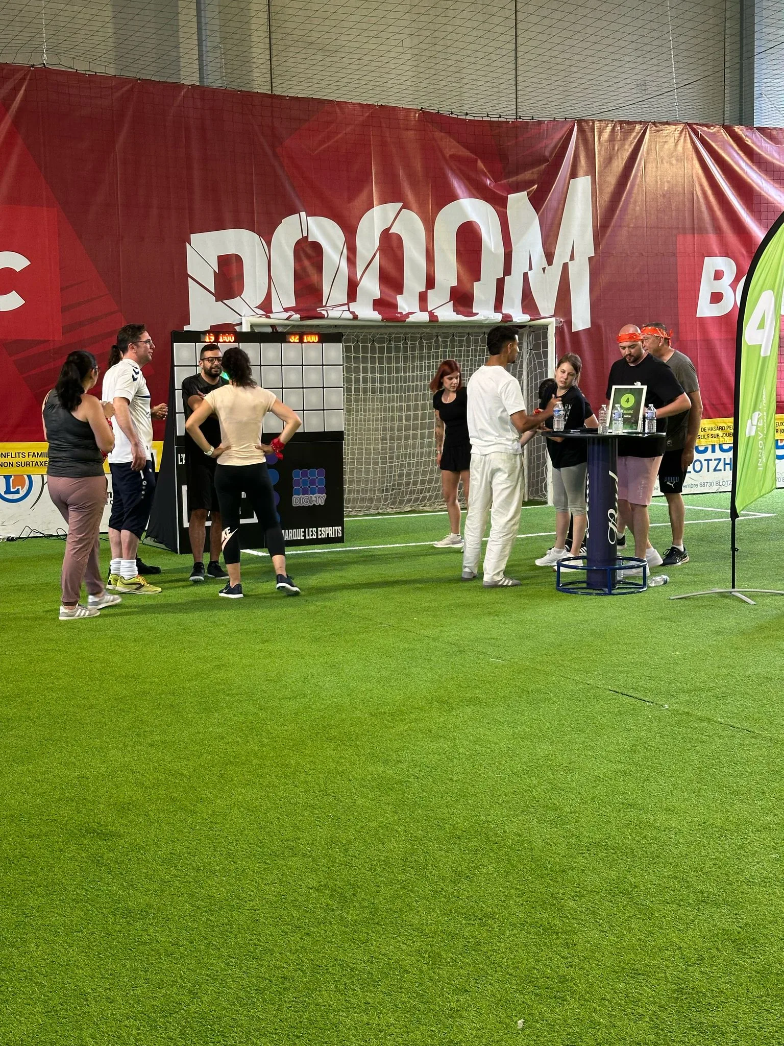 Event venue soccer simulator Quebec view of the St. Lawrence River · INNOV'events