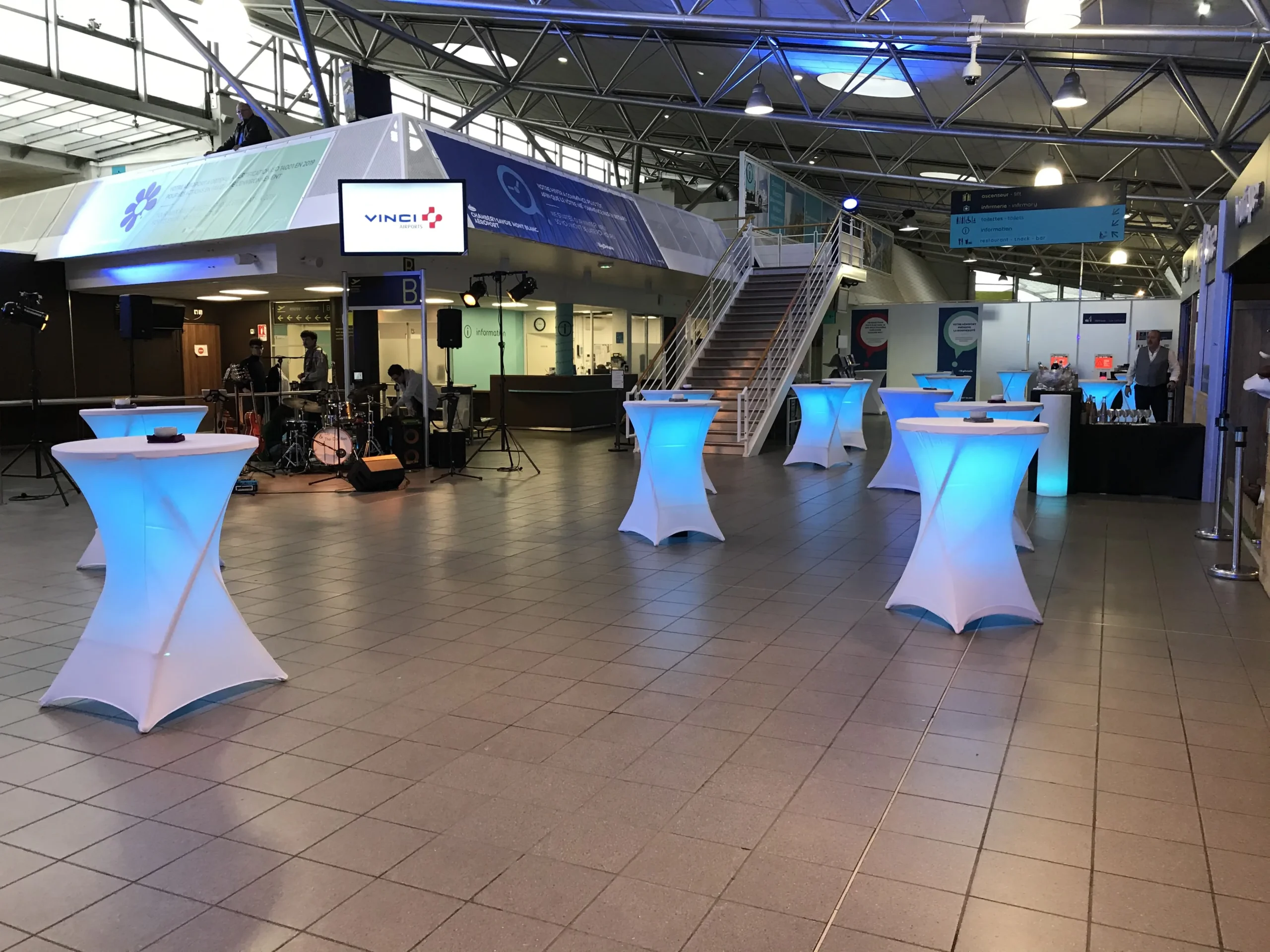 Congrès et convention location mobilier lumineux Québec · INNOV'events