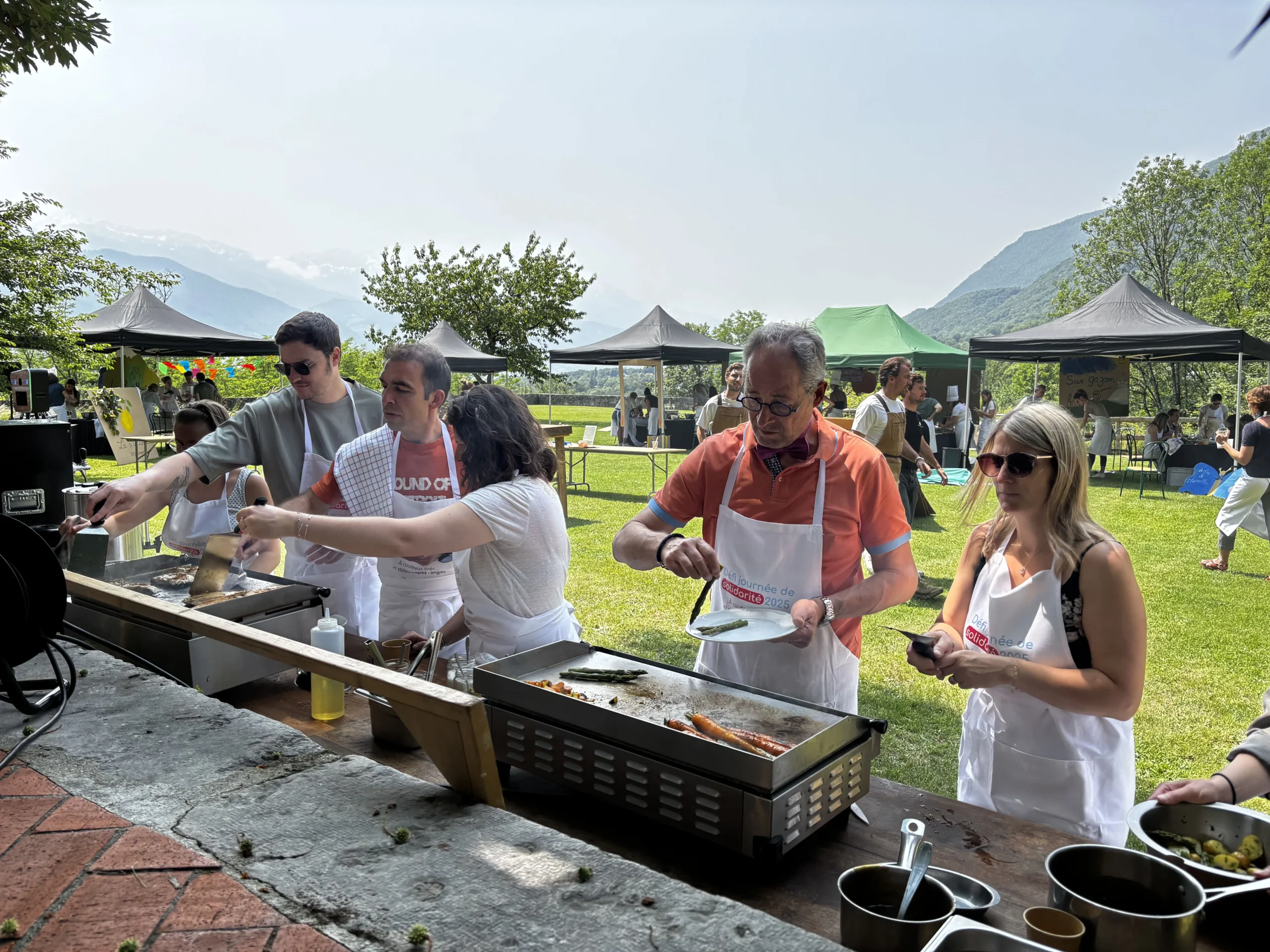 Location de camion de cuisine Trois-Rivières service corporatif bord du Saint-Laurent · INNOV'events