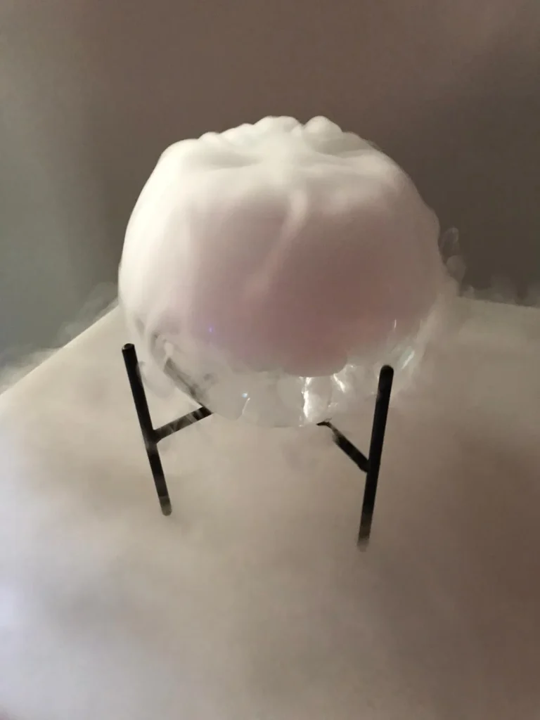 Plan a corporate molecular gastronomy workshop in Laval.