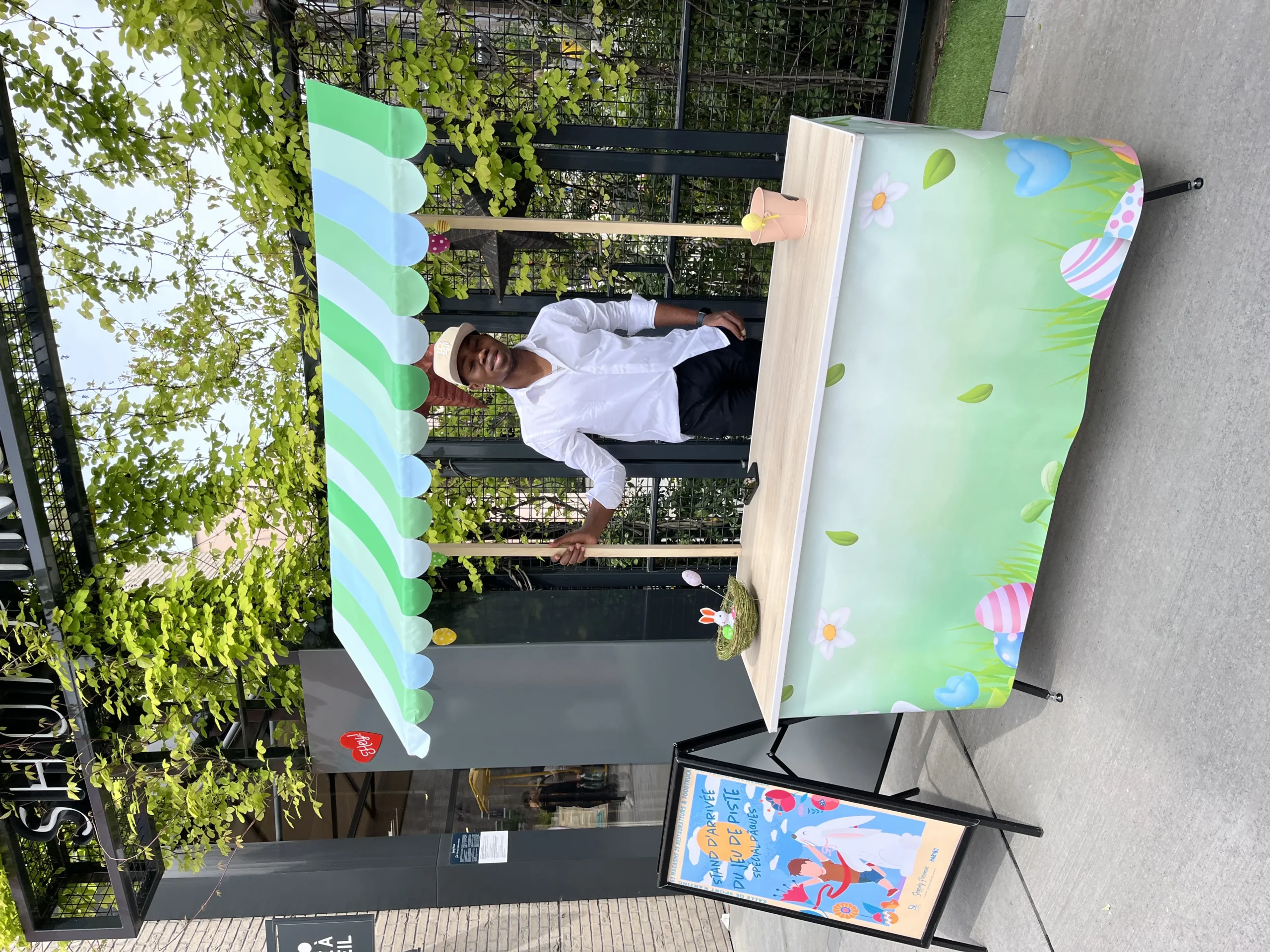 Photobooth corporatif Laval animation extérieure Promenade des Mille Îles été · INNOV'events