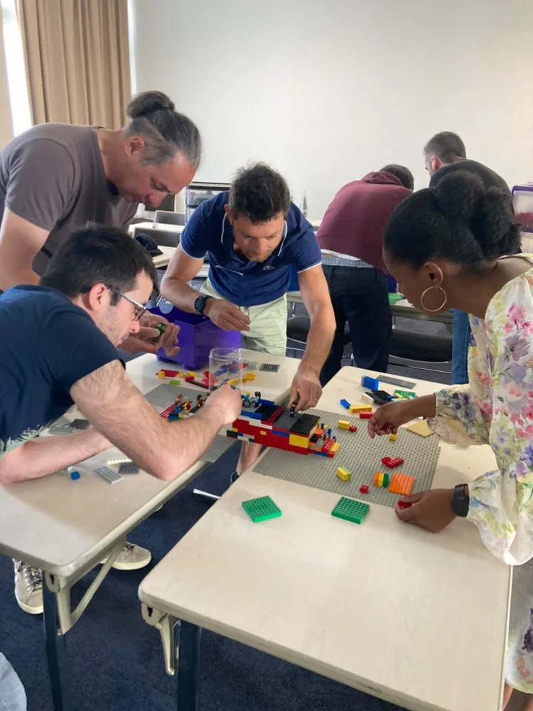 LEGO challenge large group Laval teams competing · INNOV'events