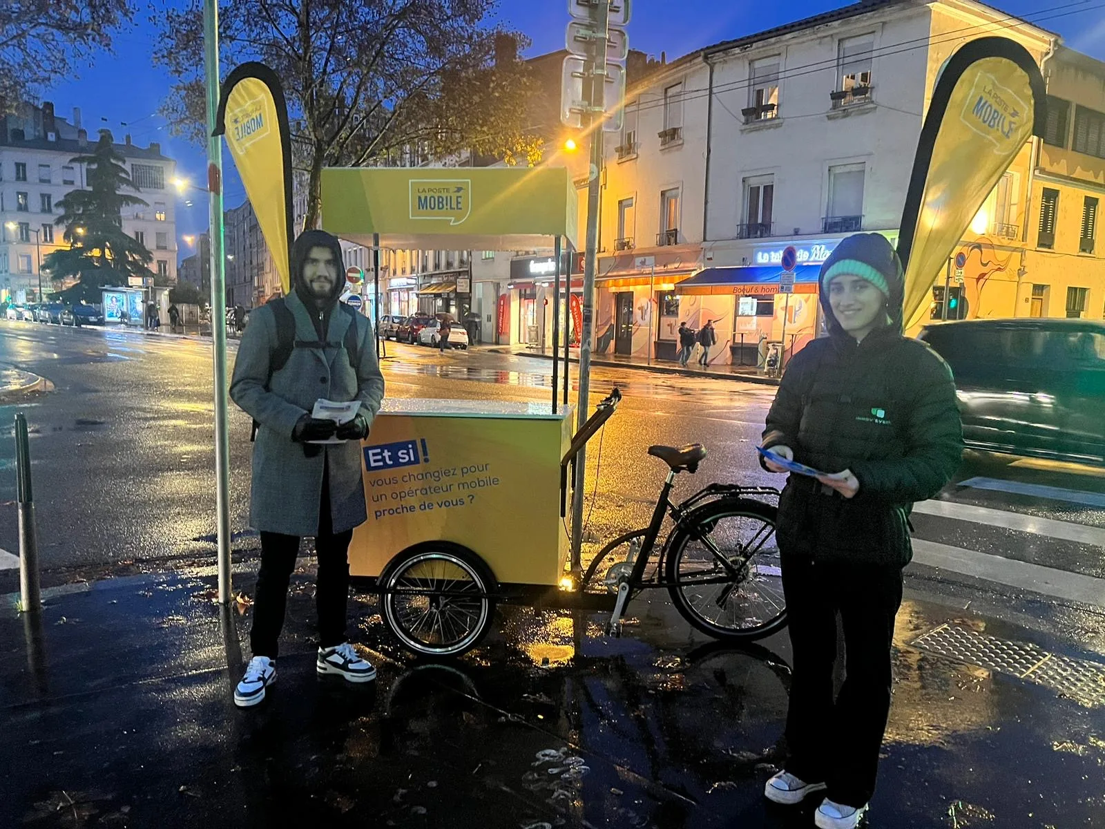 Brand activation Quebec outdoor booth Plaines d'Abraham spring · INNOV'events