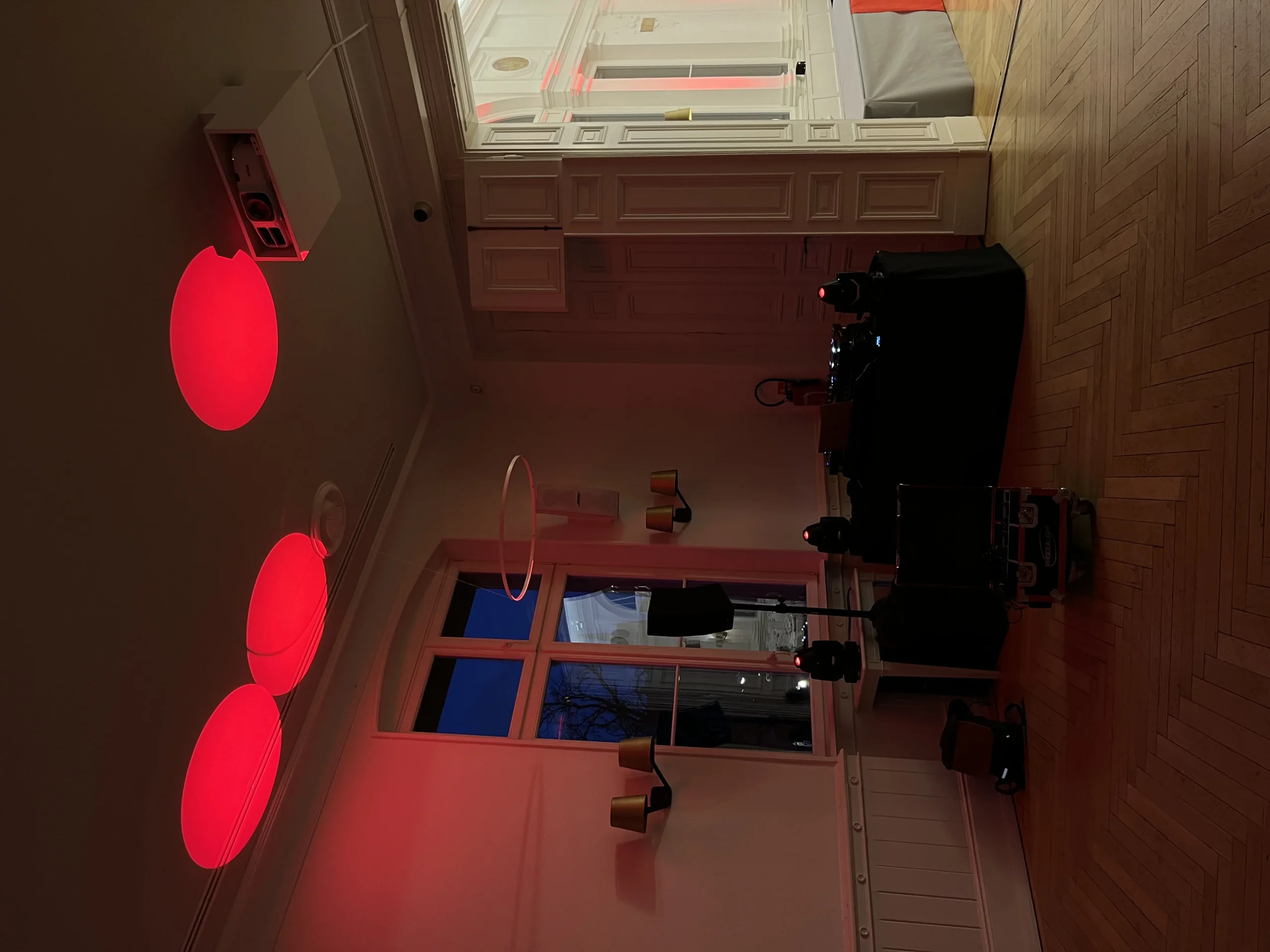 Marquage lumineux corporatif Québec habillage LED intérieur Centre des congrès · INNOV'events