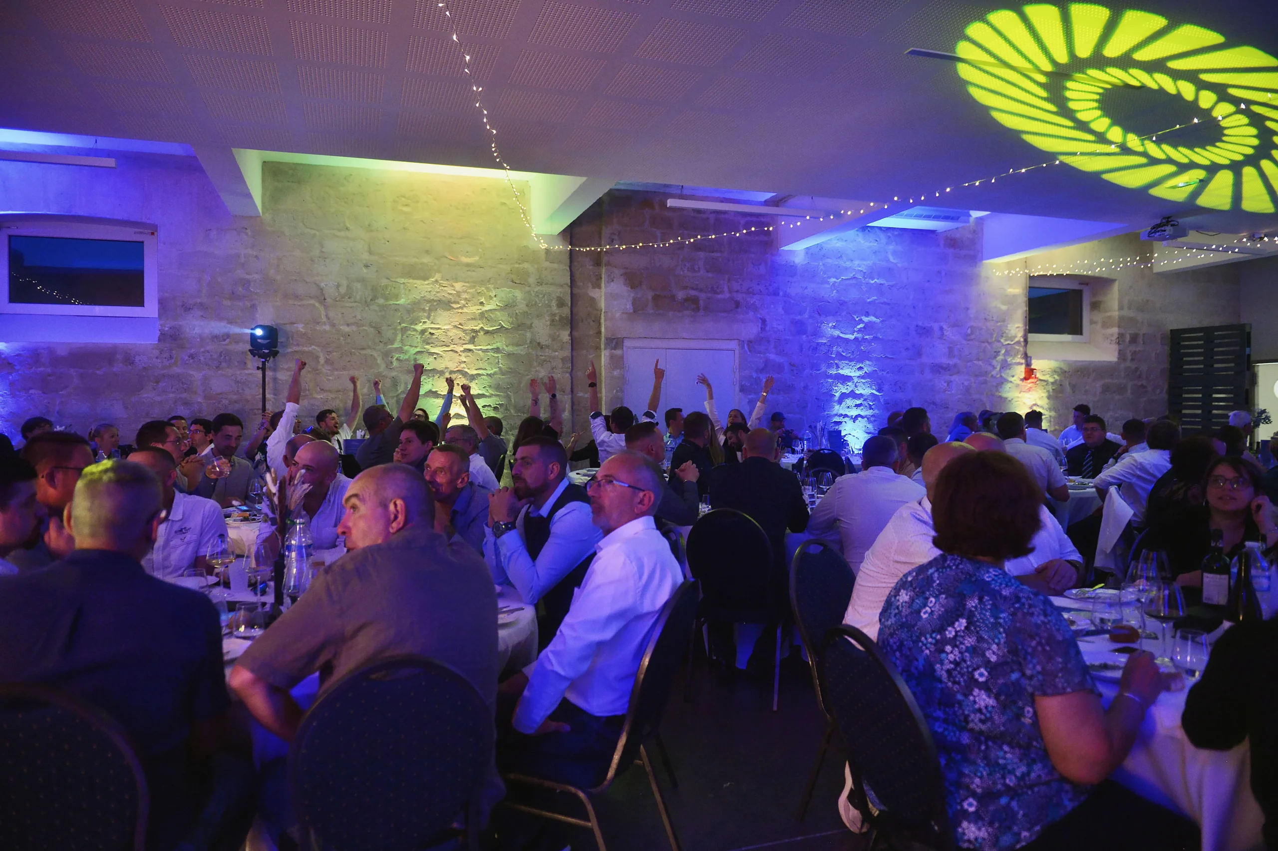 Marquage lumineux entreprise Québec soirée gala Espace 400e · INNOV'events