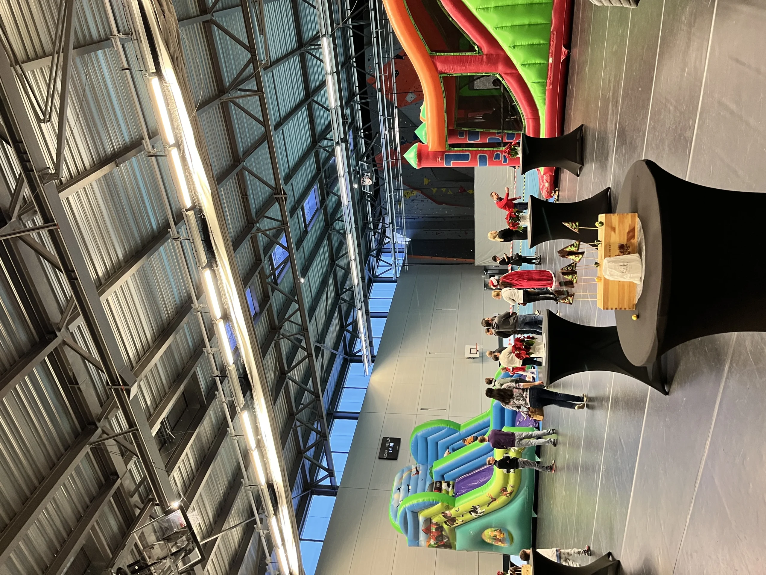 Children's entertainment Laval Centre de la nature families in outdoor activity · INNOV'events event planning
