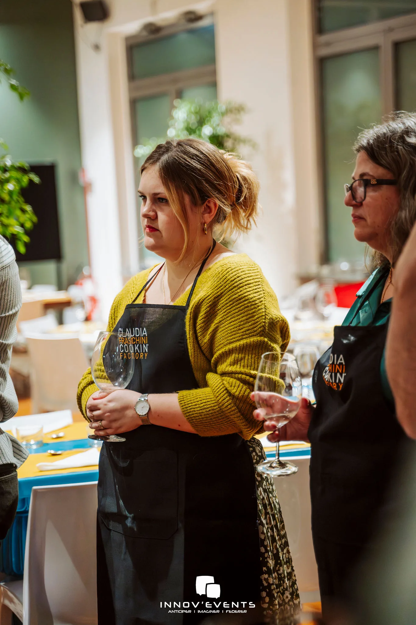 Corporate wine tasting Montreal private wine bar evening · INNOV'events