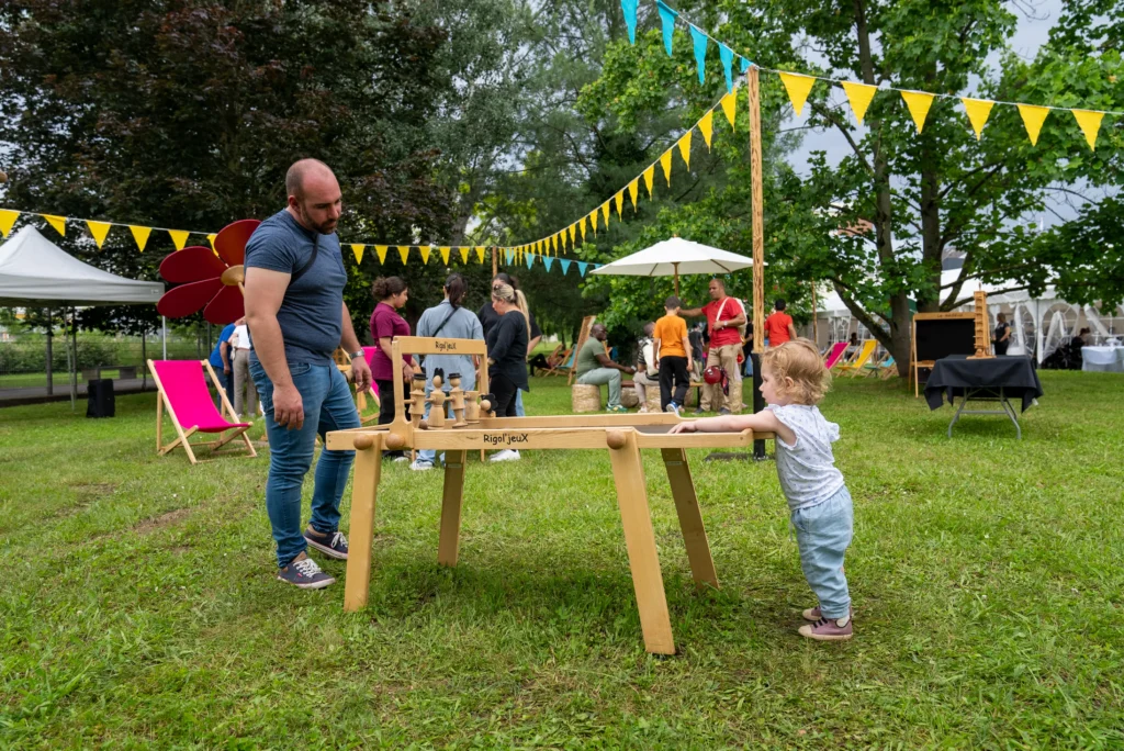 Plan a corporate summer party for your organization in Trois-Rivieres.