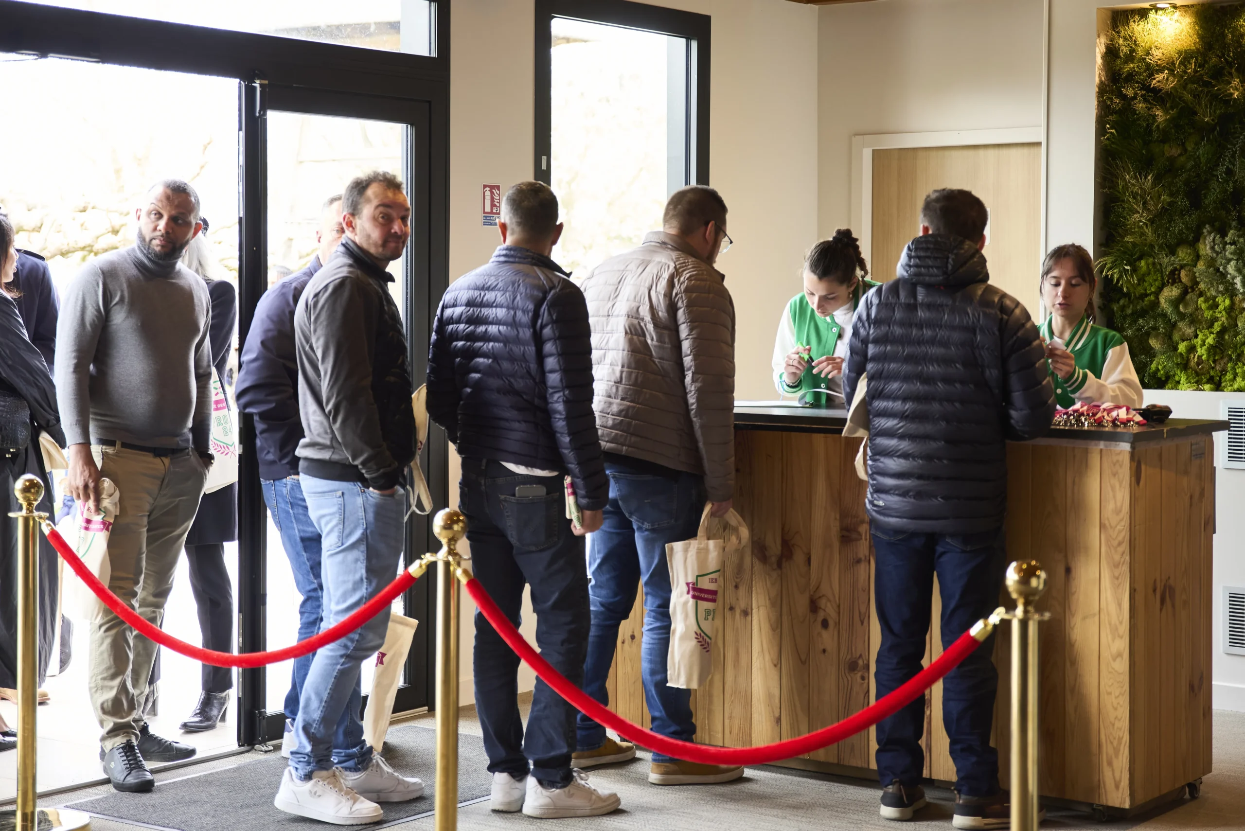 Sécurité événementielle Trois-Rivières périmètre extérieur île Saint-Quentin · INNOV'events