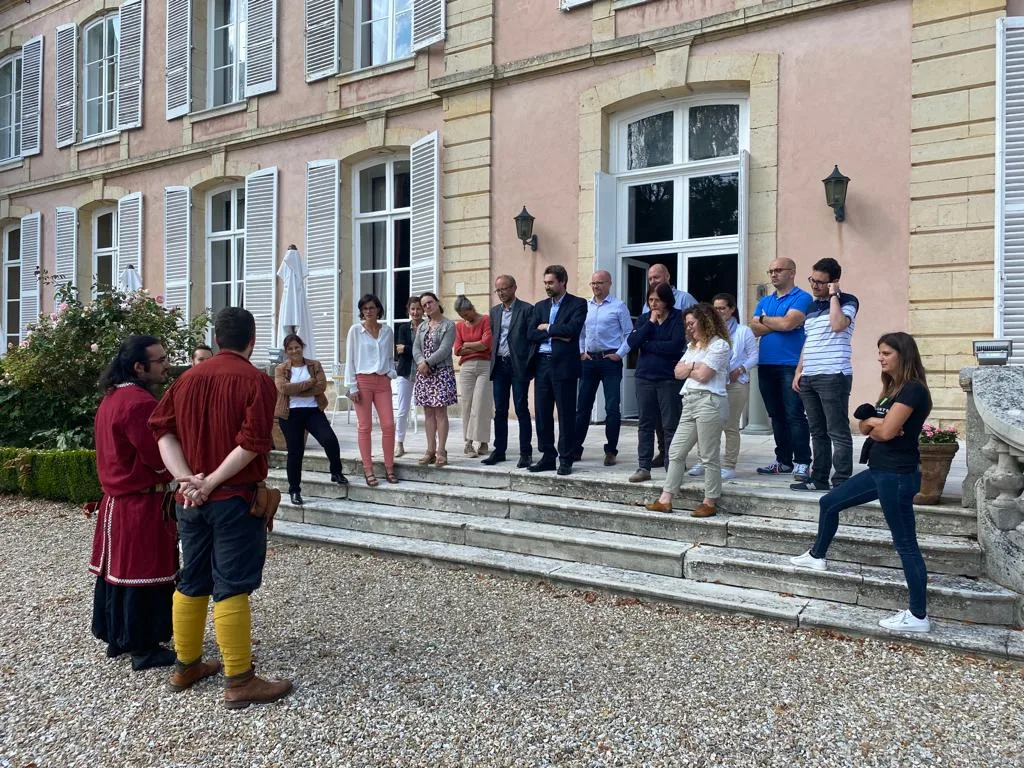 Heritage guided tour Laval corporate group at a historic site on Île Jésus · INNOV'events