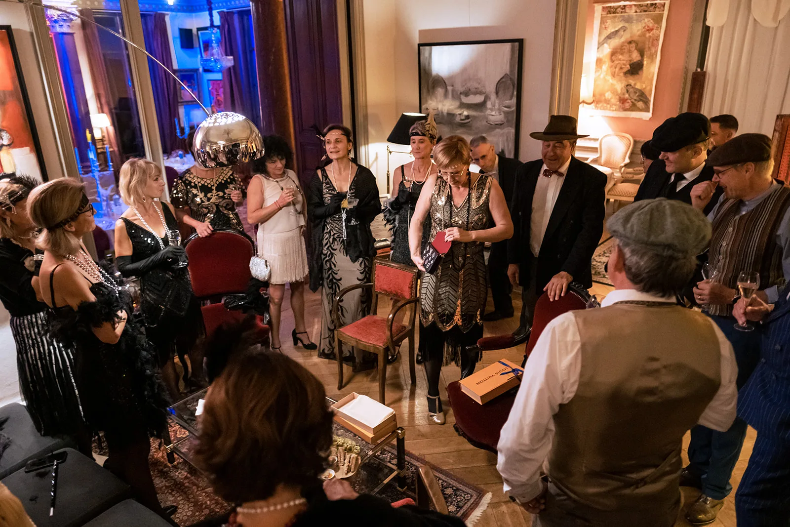 Participants at an immersive evening in Laval, deduction scene mid-game · INNOV'events event management