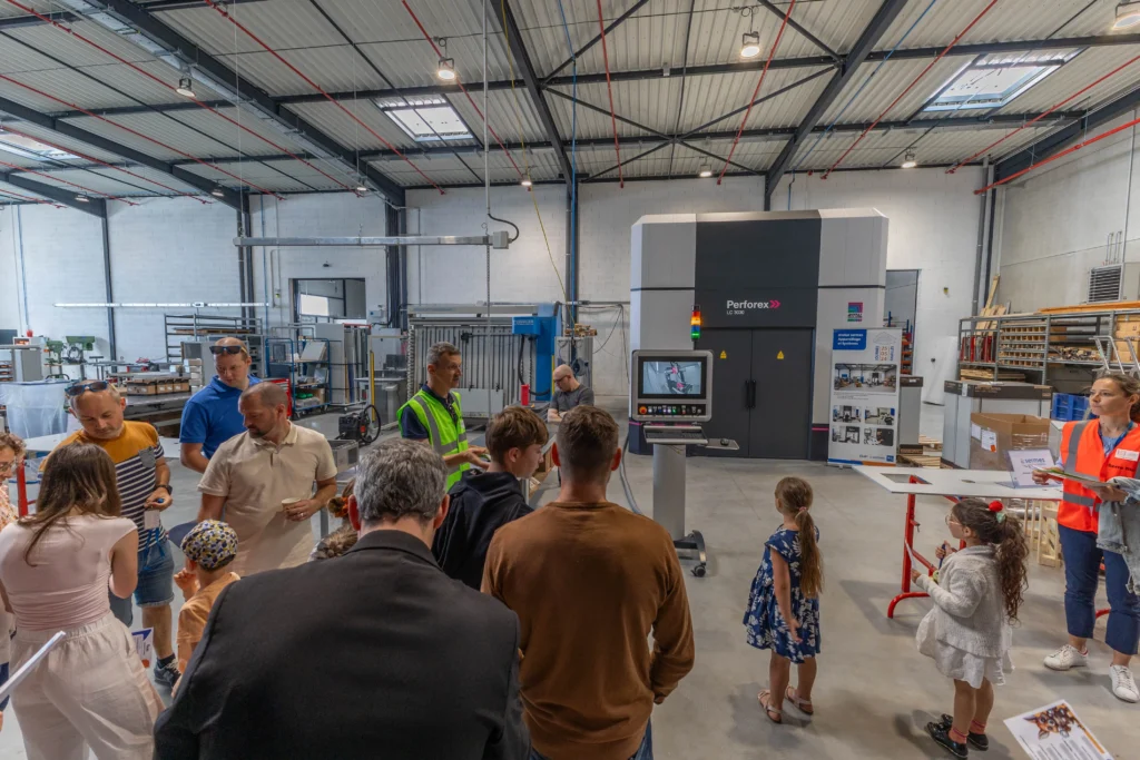 Planning a corporate open house for your organization in Trois-Rivieres.