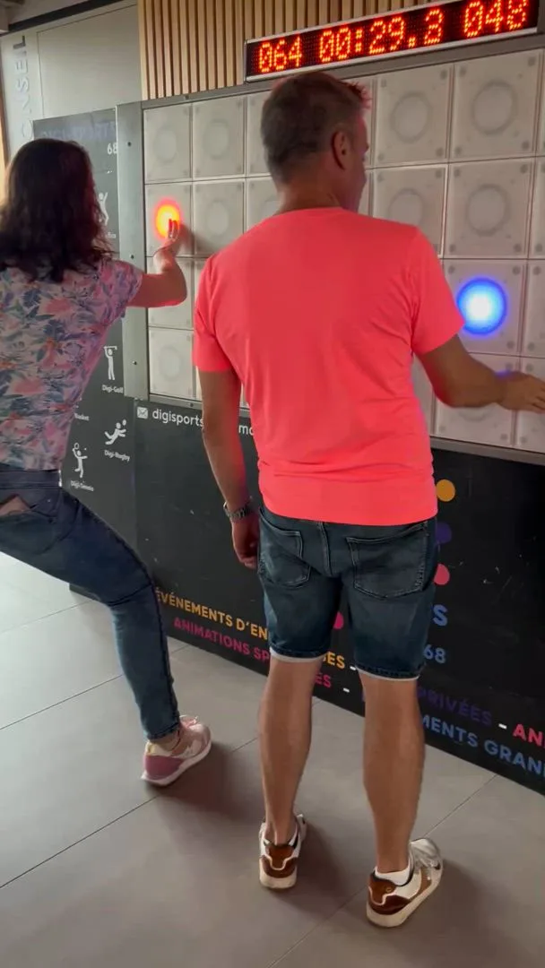 Event venue arcade games Laval Centropolis room view · INNOV'events