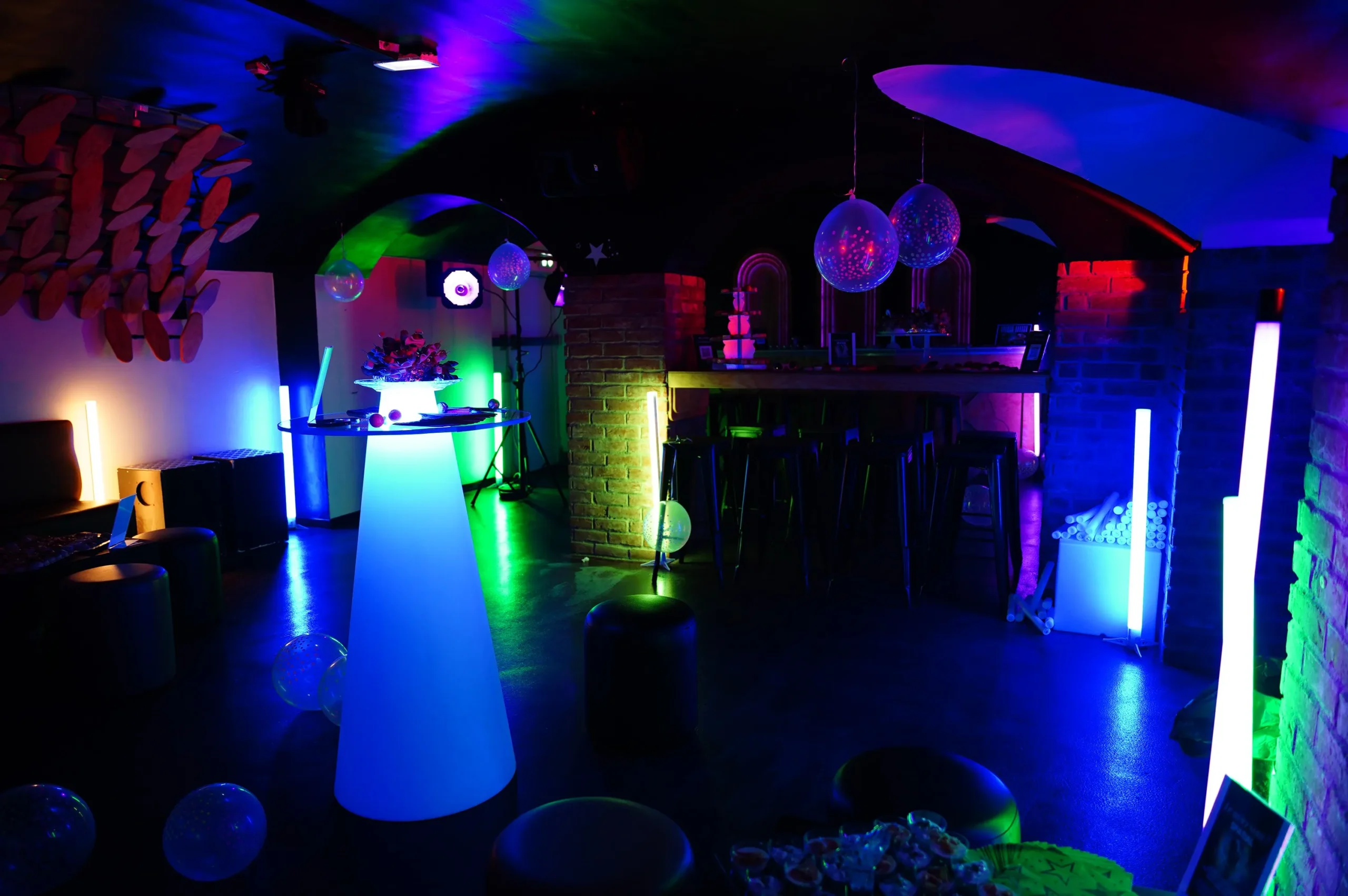 LED furniture Laval corporate cocktail Place Bell · INNOV'events event management