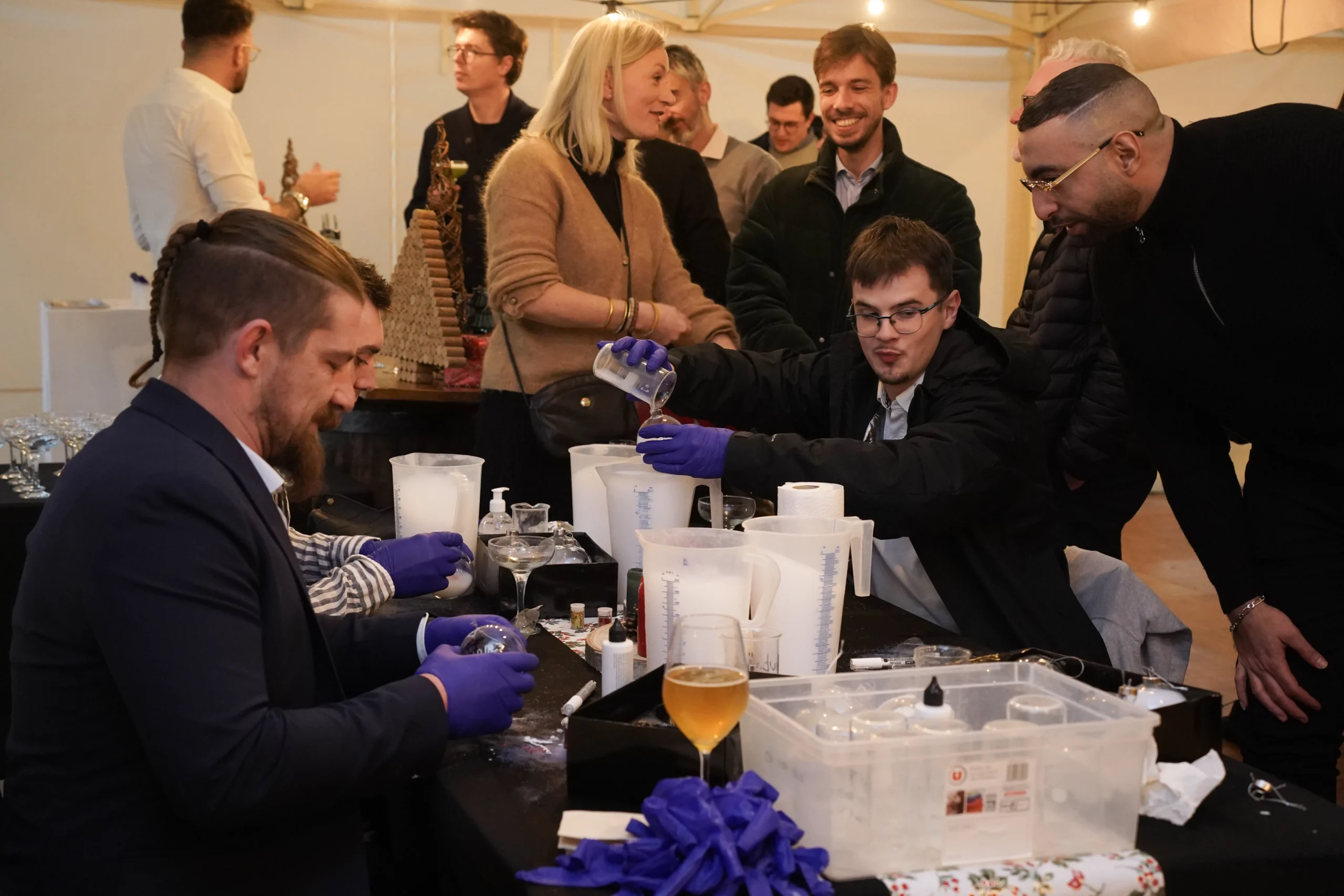 Scent bar experience at a perfume-making workshop in Laval, spring season · INNOV'events