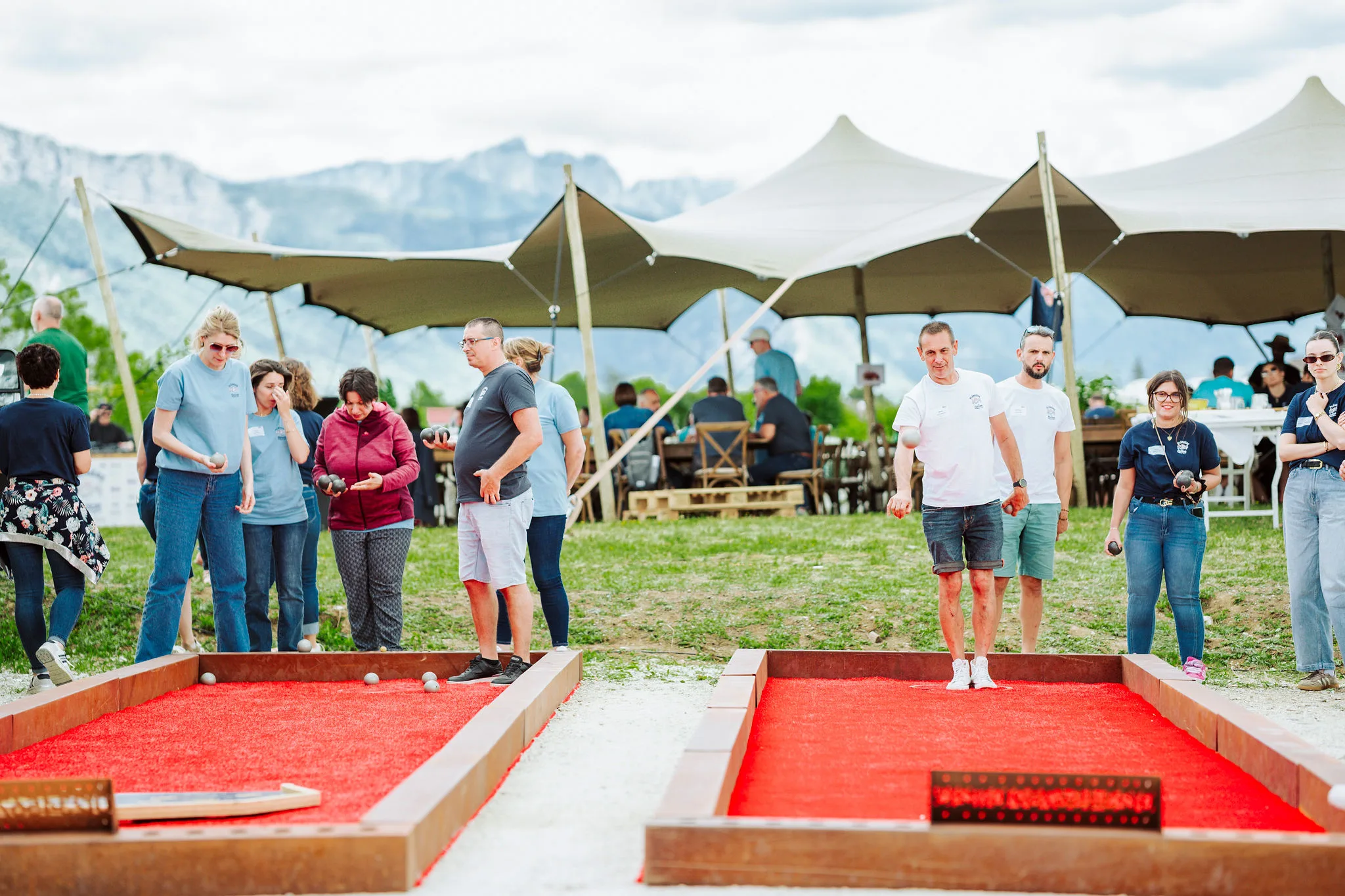 Tournoi extérieur plein air défi sportif jeux géants Montréal · INNOV'events