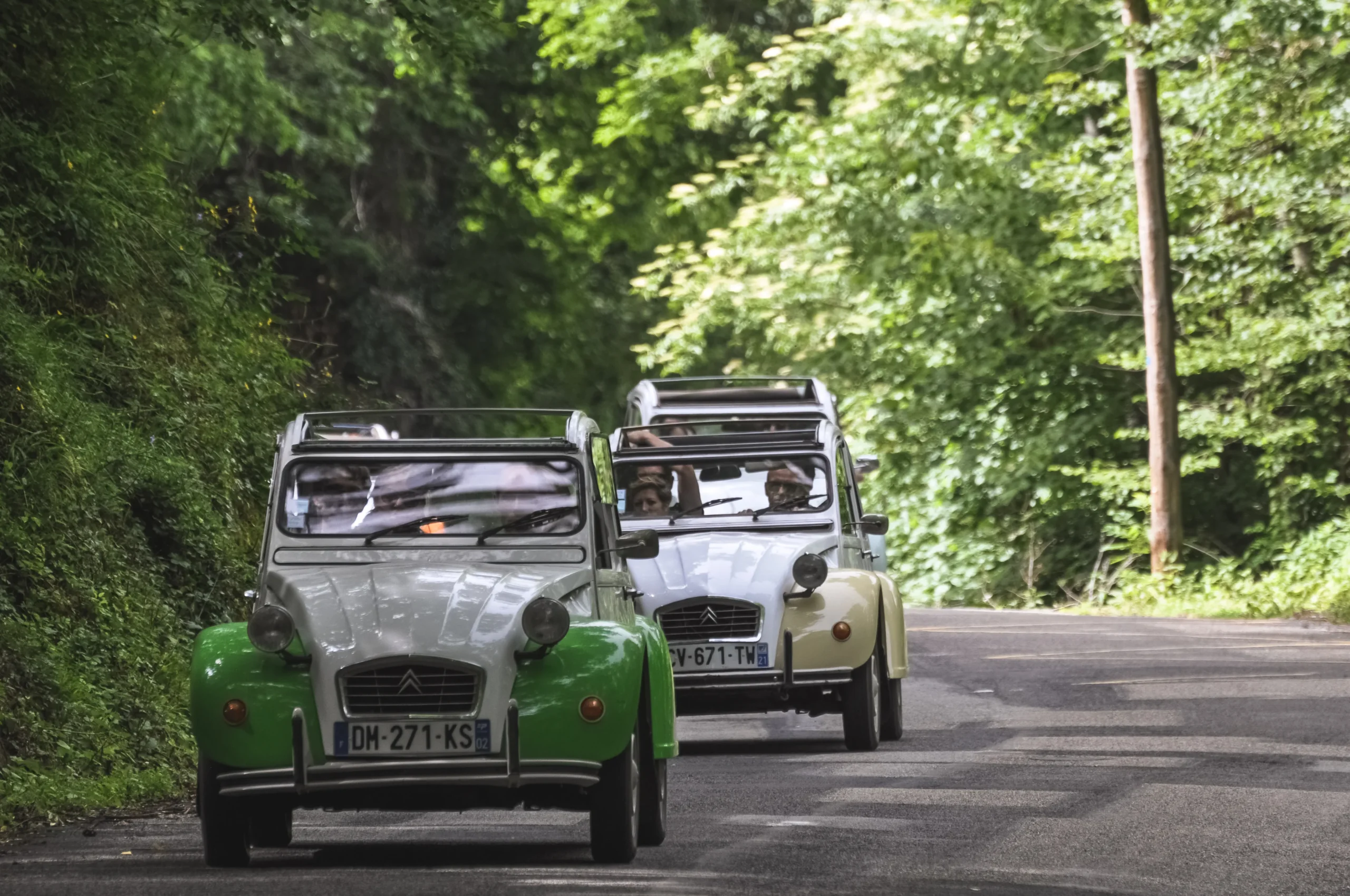 2CV rally venue in Laval view over the banks of the Rivière-des-Mille-Îles · INNOV'events