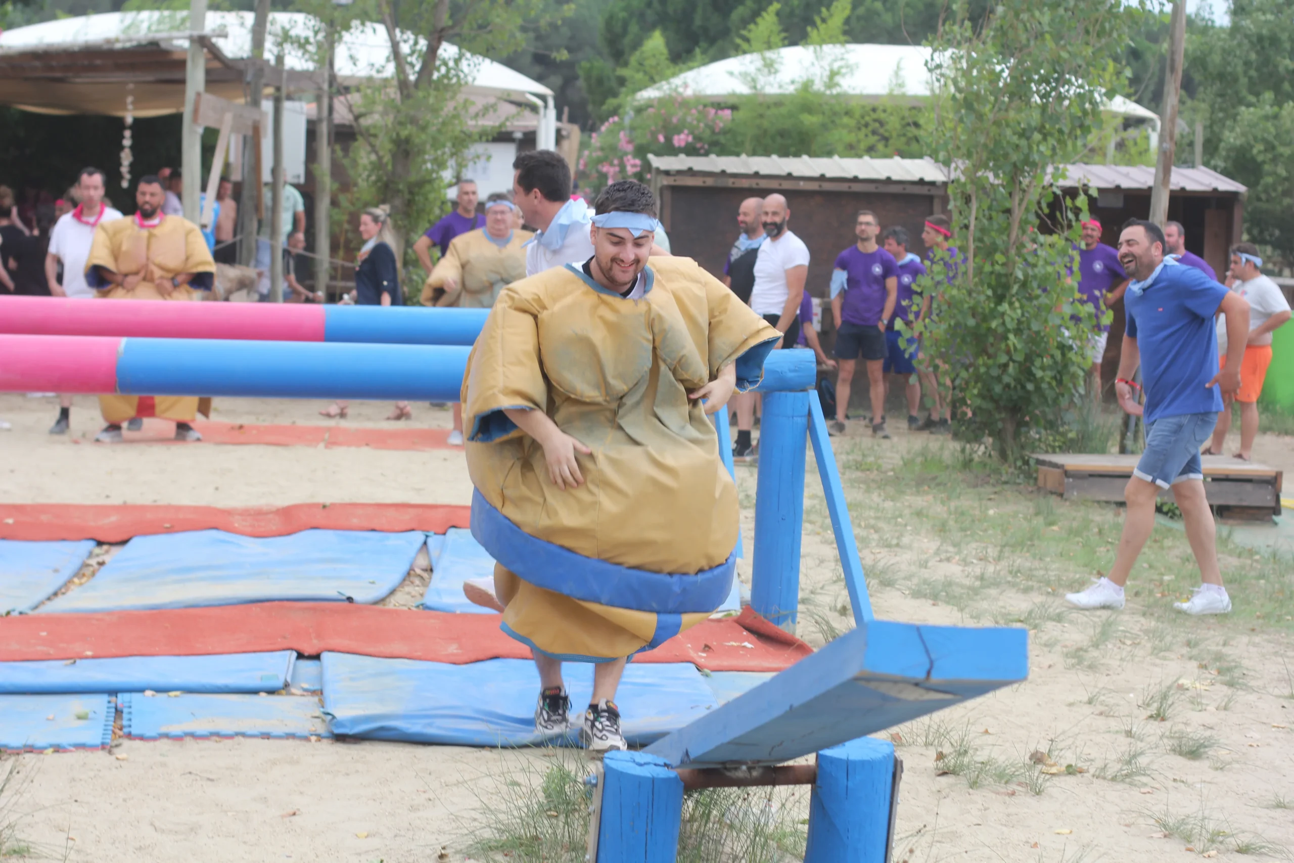Inflatable Olympics inflatable games Quebec Plaines d'Abraham teams · INNOV'events