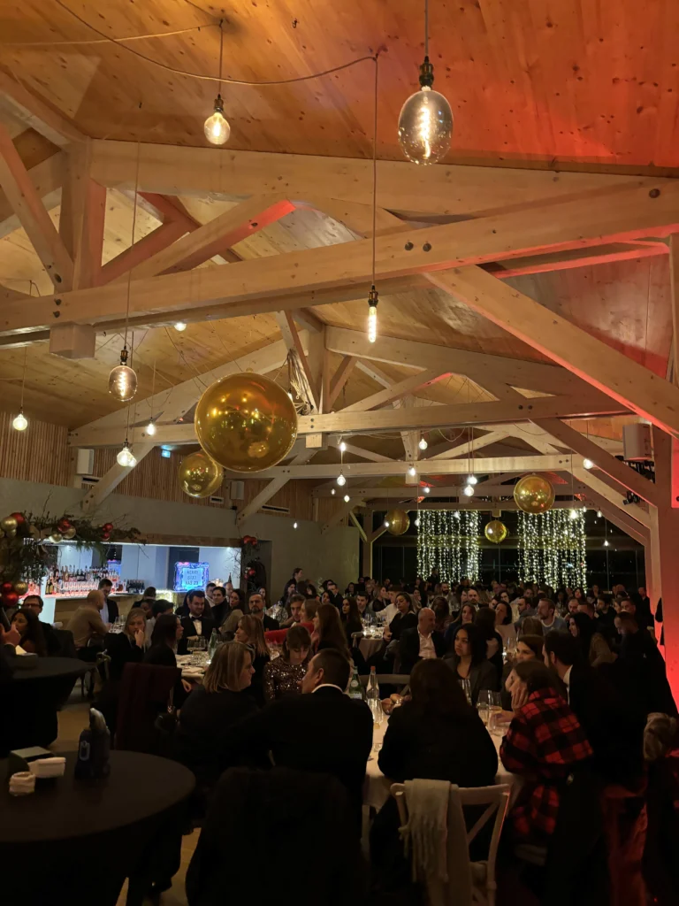 Corporate employee party planning in Trois-Rivieres.
