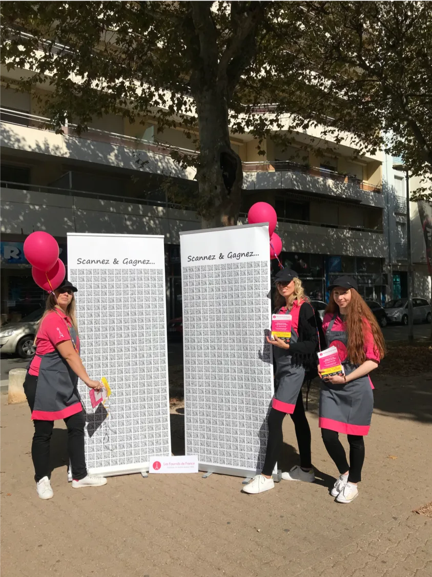 Brand activation Laval booth Carrefour Laval weekend crowd · INNOV'events