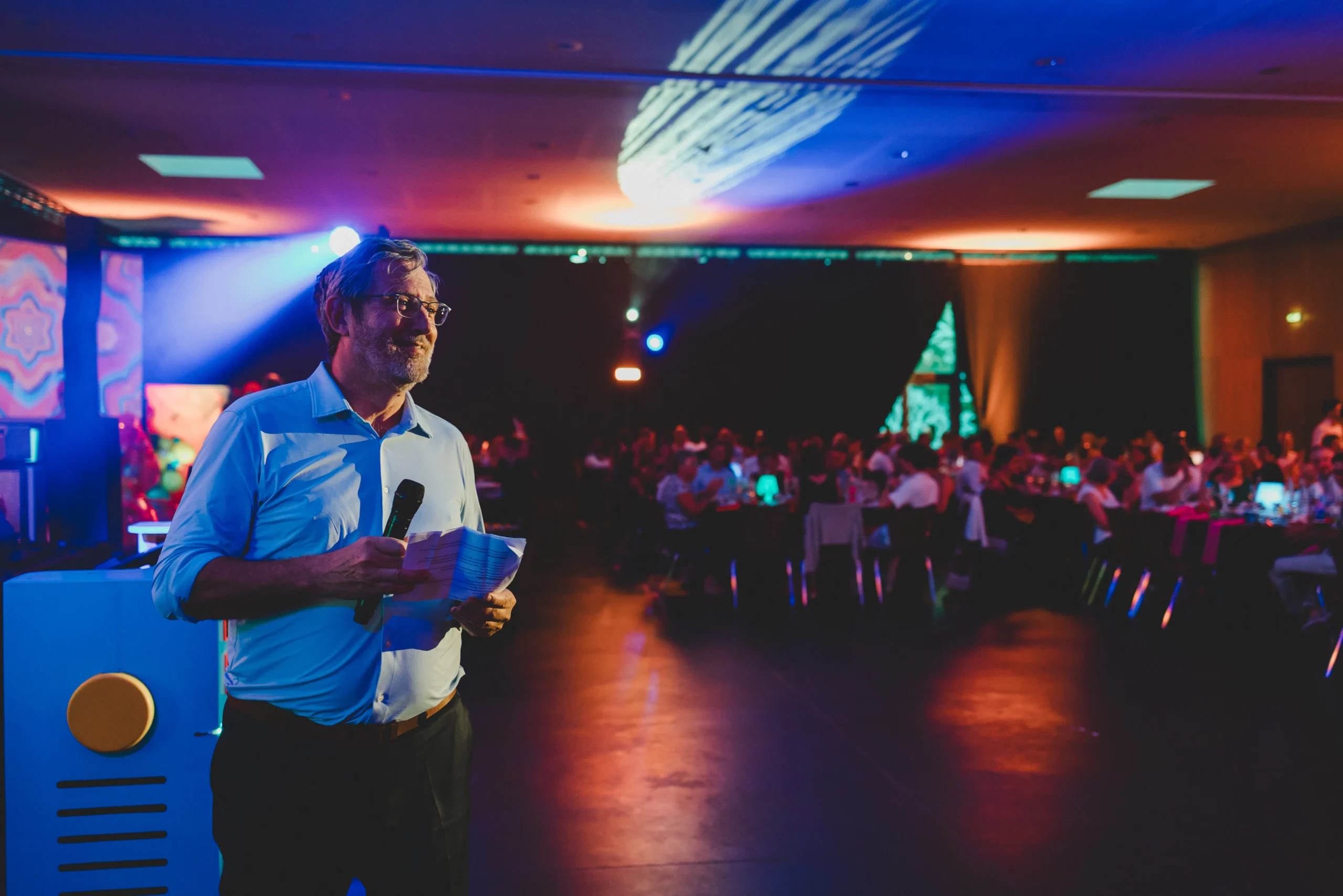 Acting workshop event venue Laval flexible room interior view · INNOV'events