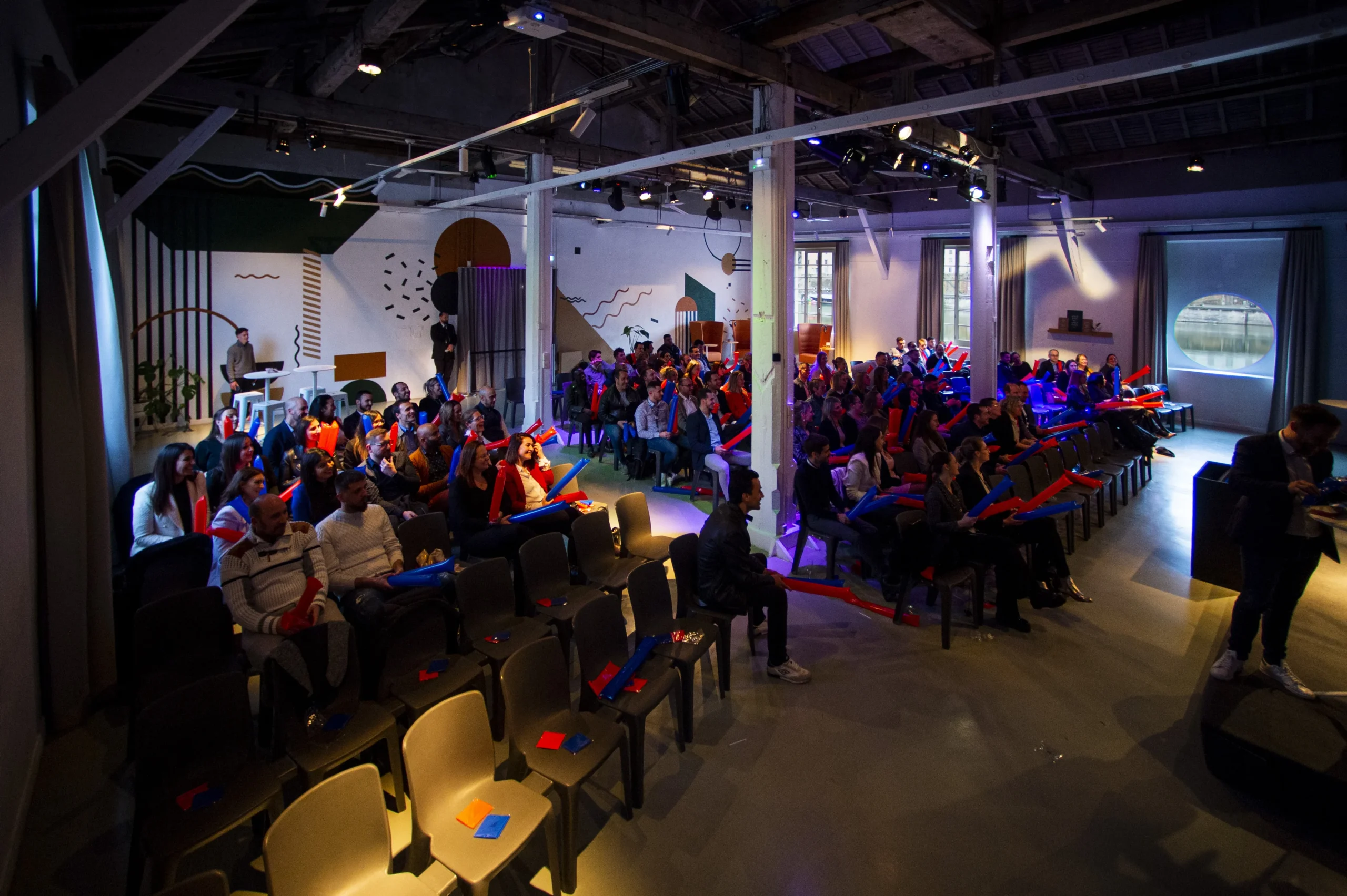 Plenary event hall Montreal downtown stage lighting · INNOV'events event production