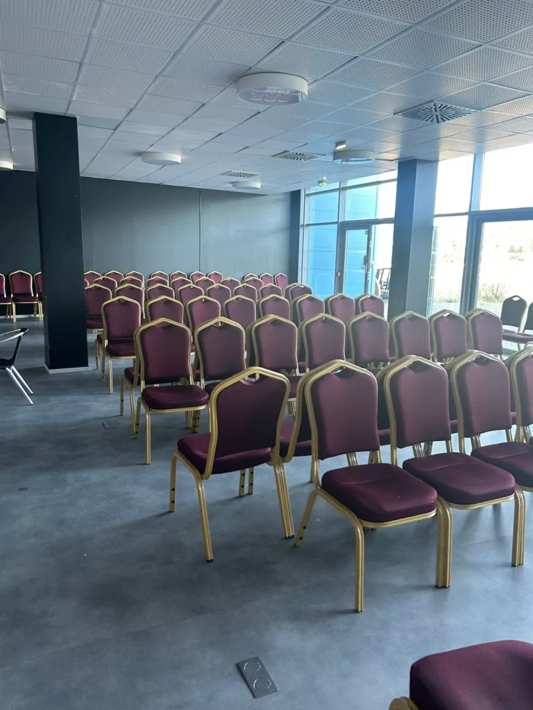Corporate Meeting Room Rental in Trois-Rivieres.