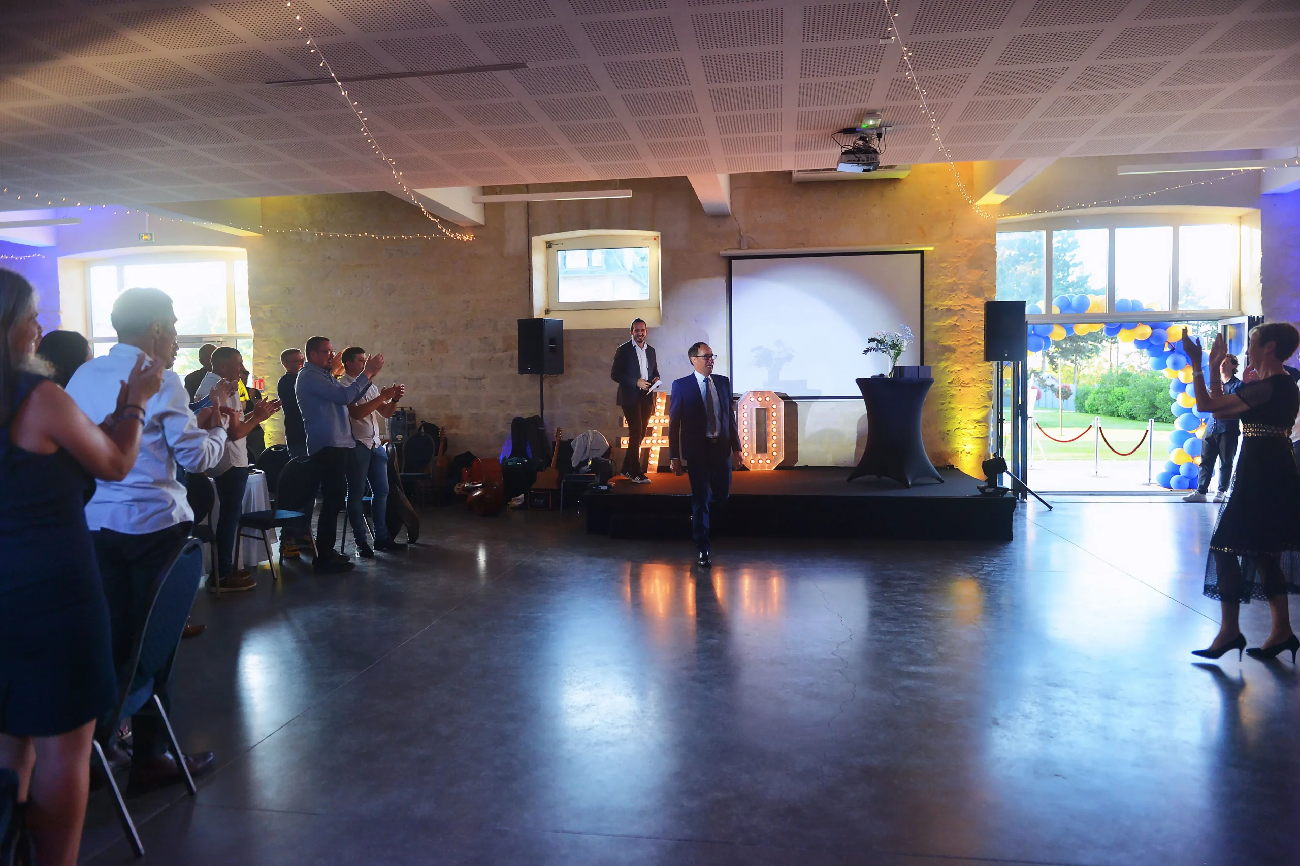 Exterior Centre Laval riverside terrace corporate event · INNOV'events event management