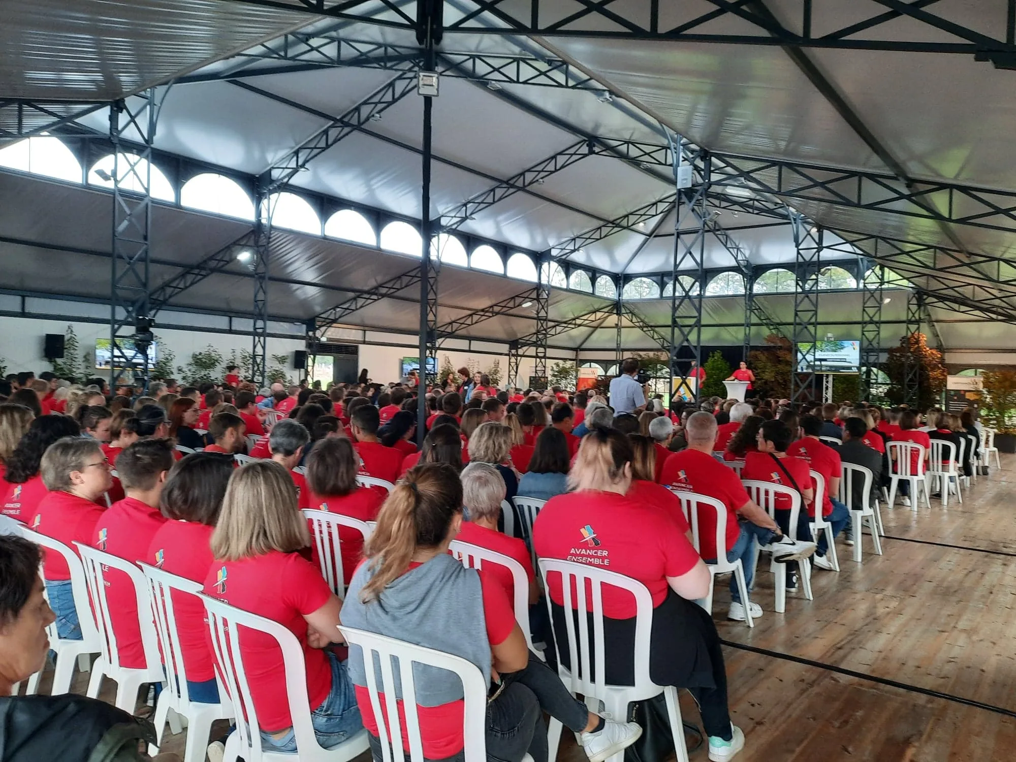 Tasting activity corporate convention Montreal evening · INNOV'events
