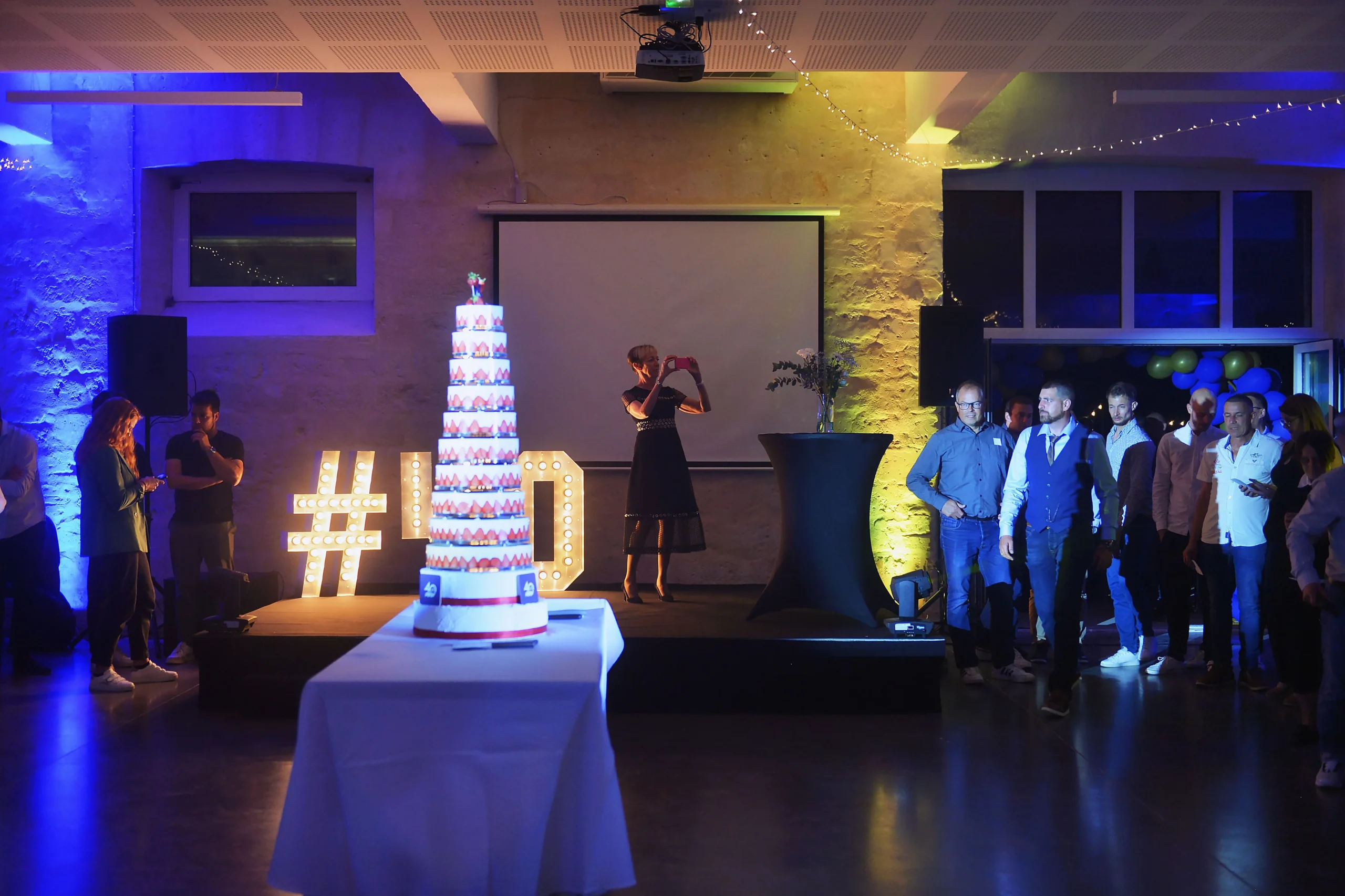 Interactive LED light mapping installation in Laval · INNOV'events