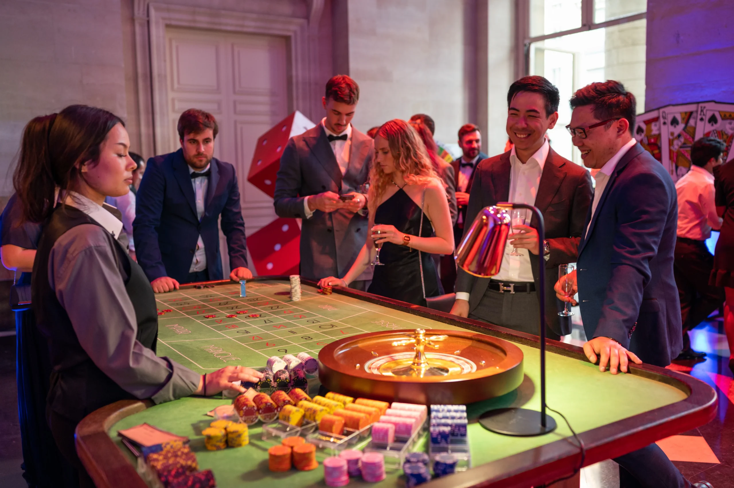 Lieu événementiel casino du vin Montréal vue sur le fleuve Saint-Laurent au crépuscule · INNOV'events
