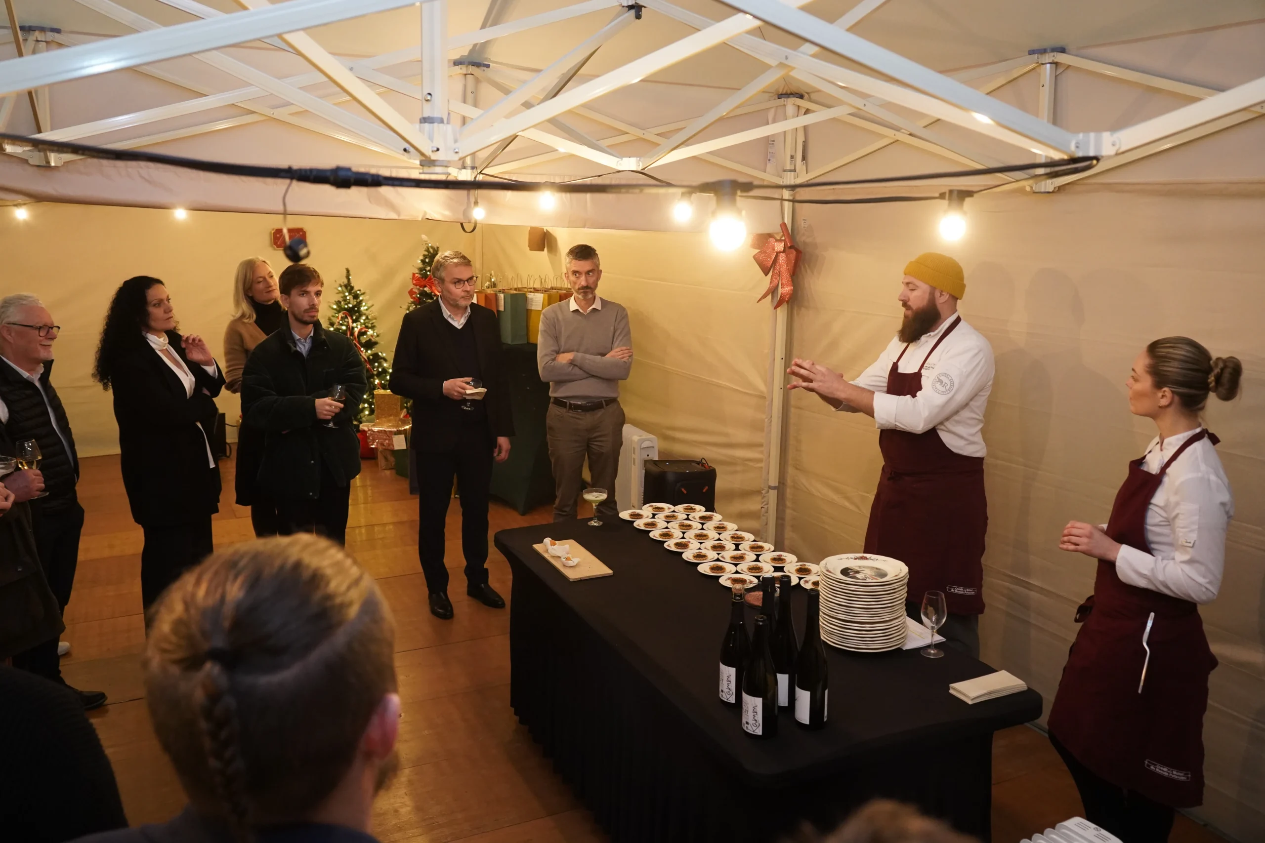 Atelier bières artisanales Trois-Rivières participants en extérieur île Saint-Quentin · INNOV'events