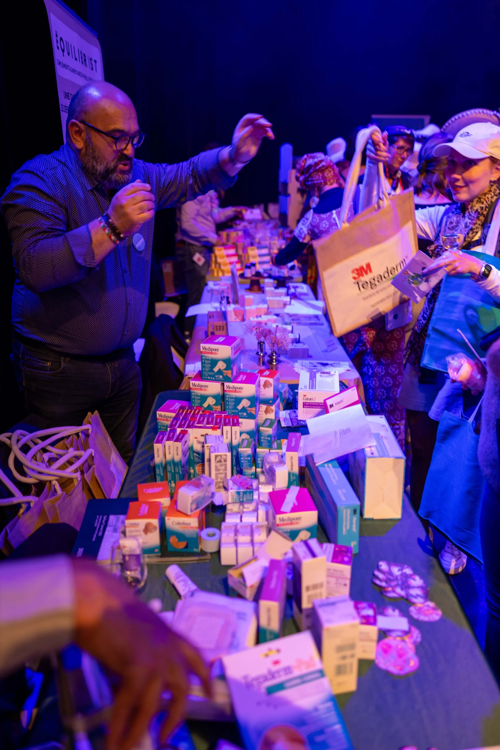 Employer brand programme promotional products Laval welcome boxes for new hires · INNOV'events