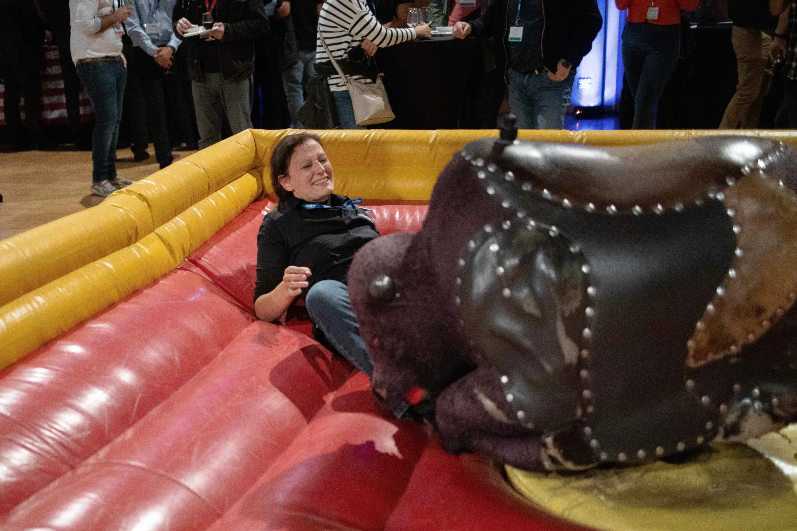 Surf simulator Laval setup in flexible event room Chomedey district · INNOV'events